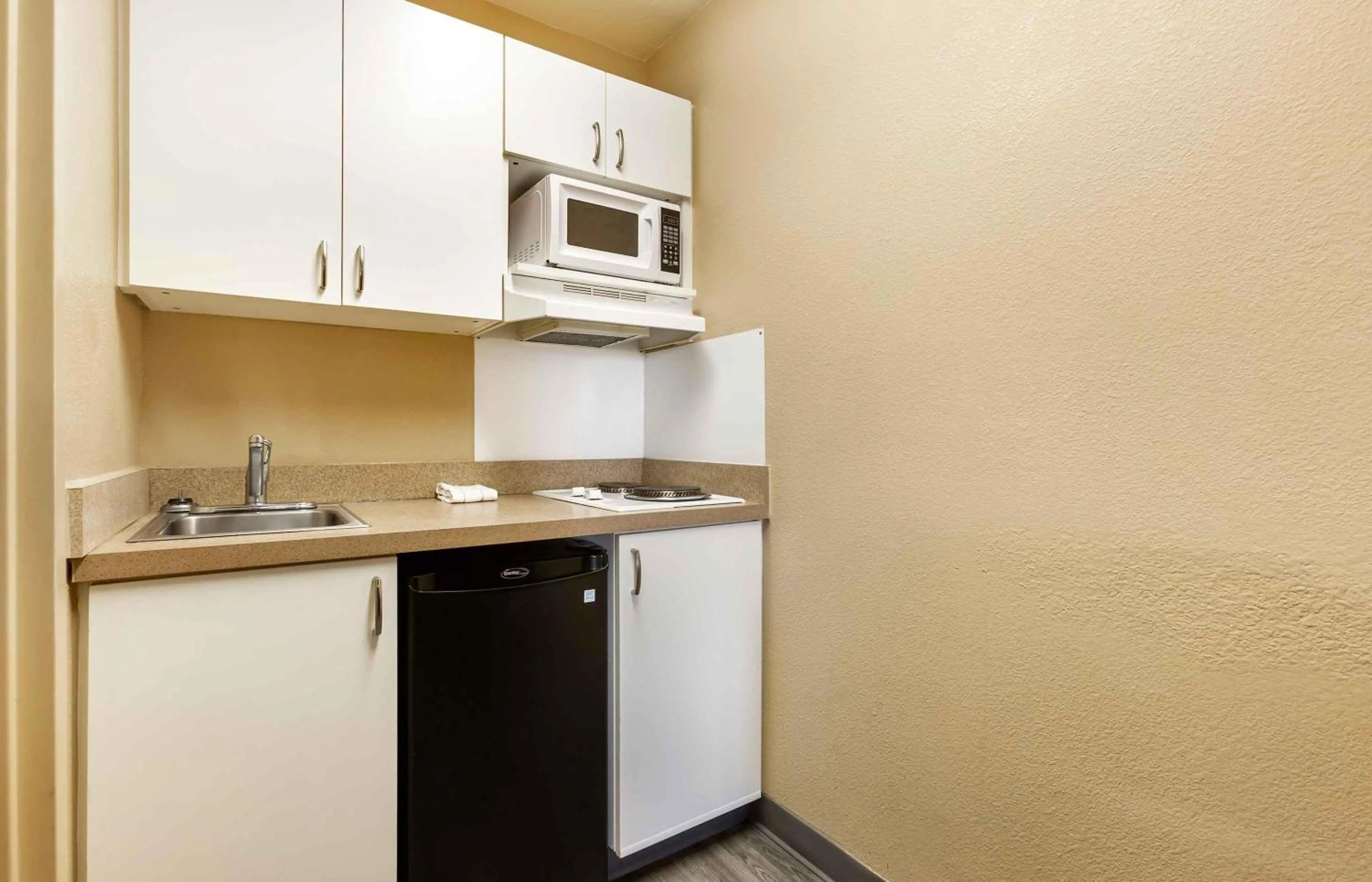 Full Studio - Non-Smoking in Extended Stay America Suites - Albuquerque - Airport