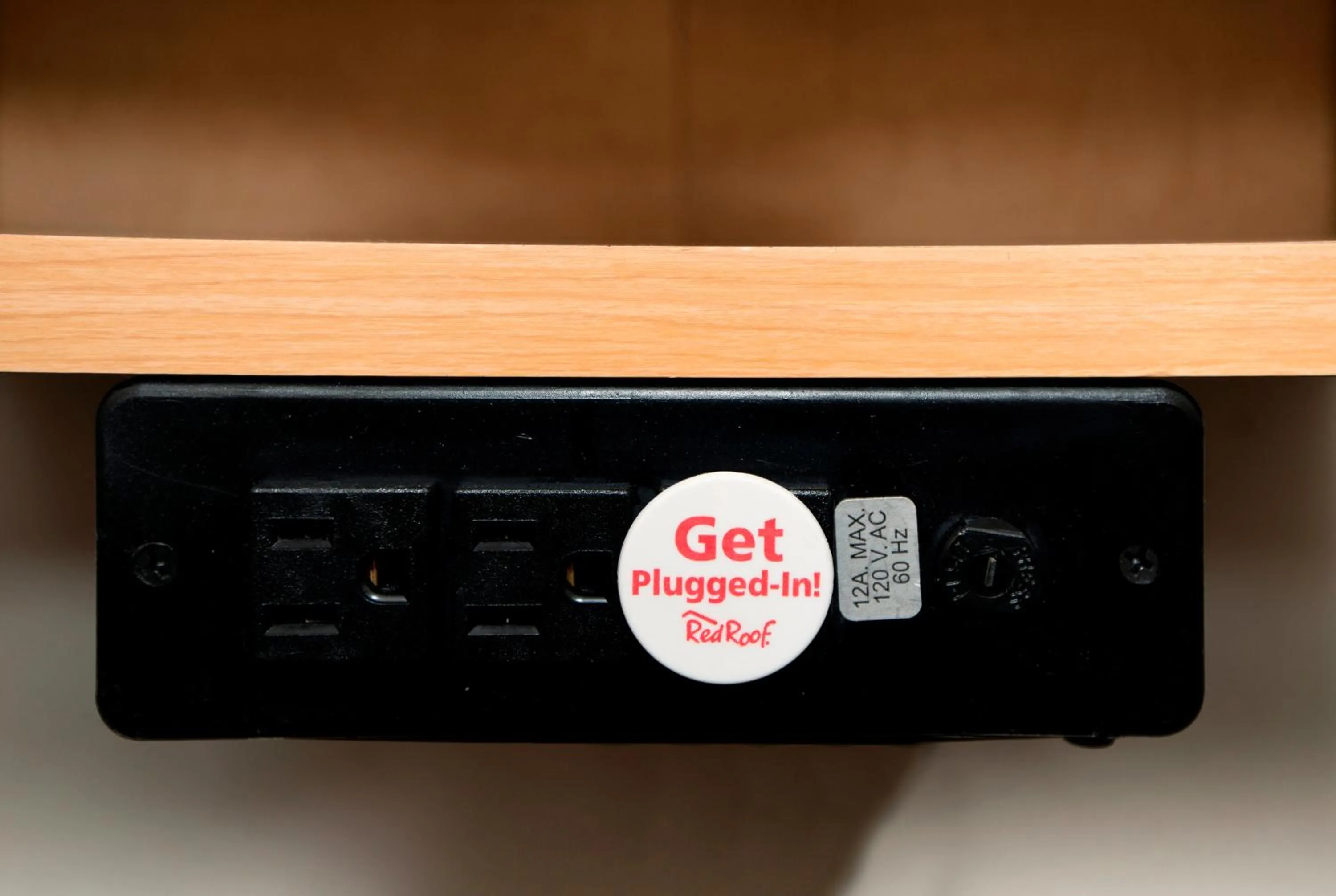 Double Room with One Double Bed - Disability Access/Roll-In Shower Smoke Free in Red Roof Inn Akron