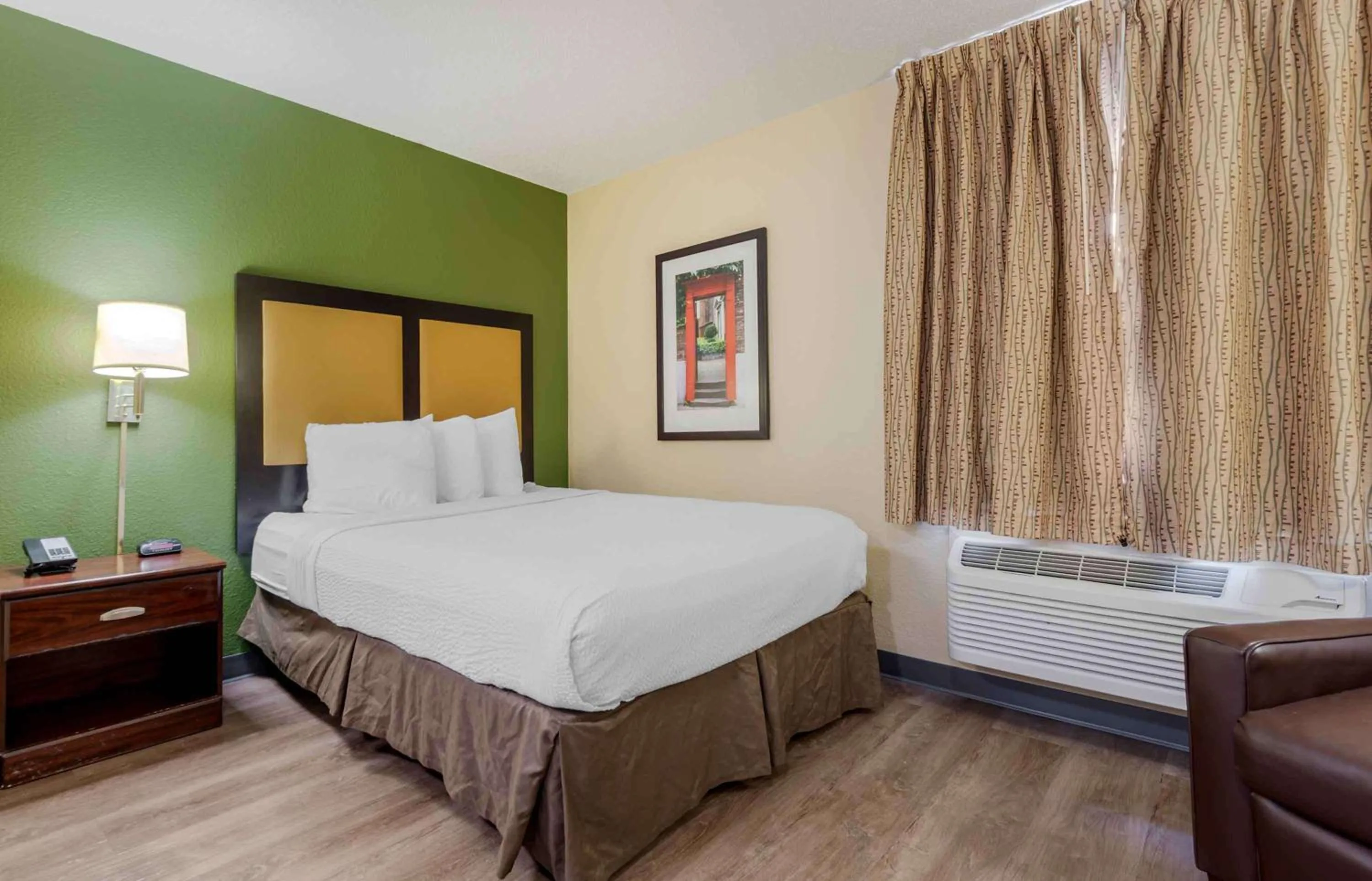 Queen Studio - Non-Smoking in Extended Stay America Suites - Syracuse - Dewitt