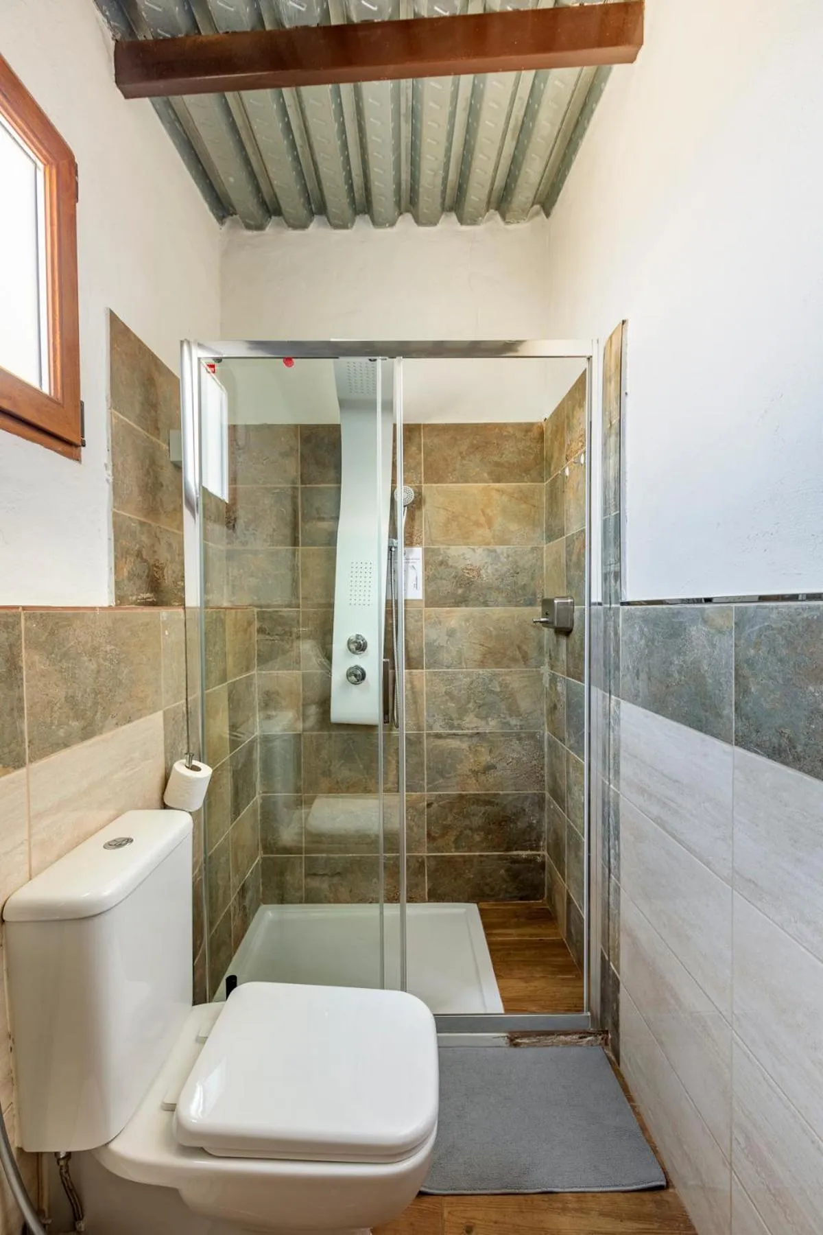 Double Room with Balcony in VALTISYA POOL AND AIRPORT