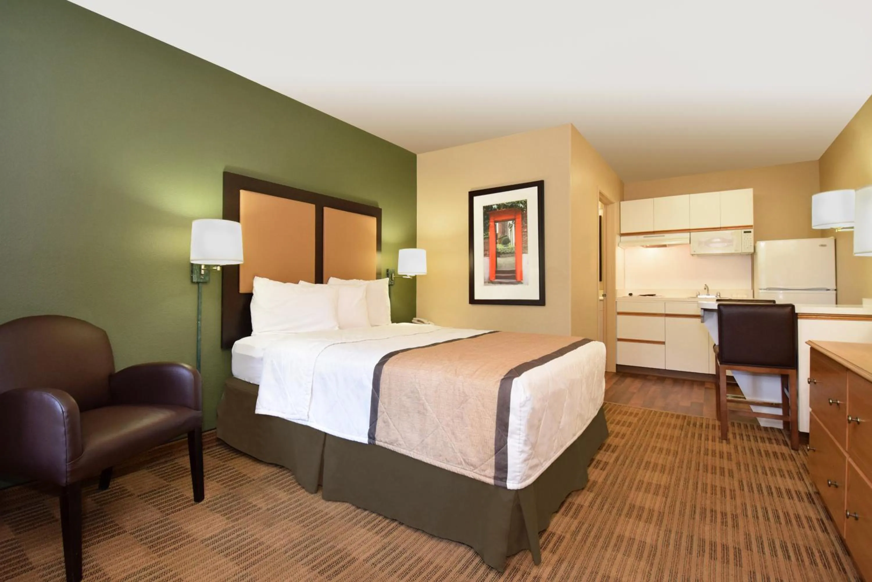 Queen Studio - Non-Smoking in Extended Stay America Suites - Nashville - Airport - Music City