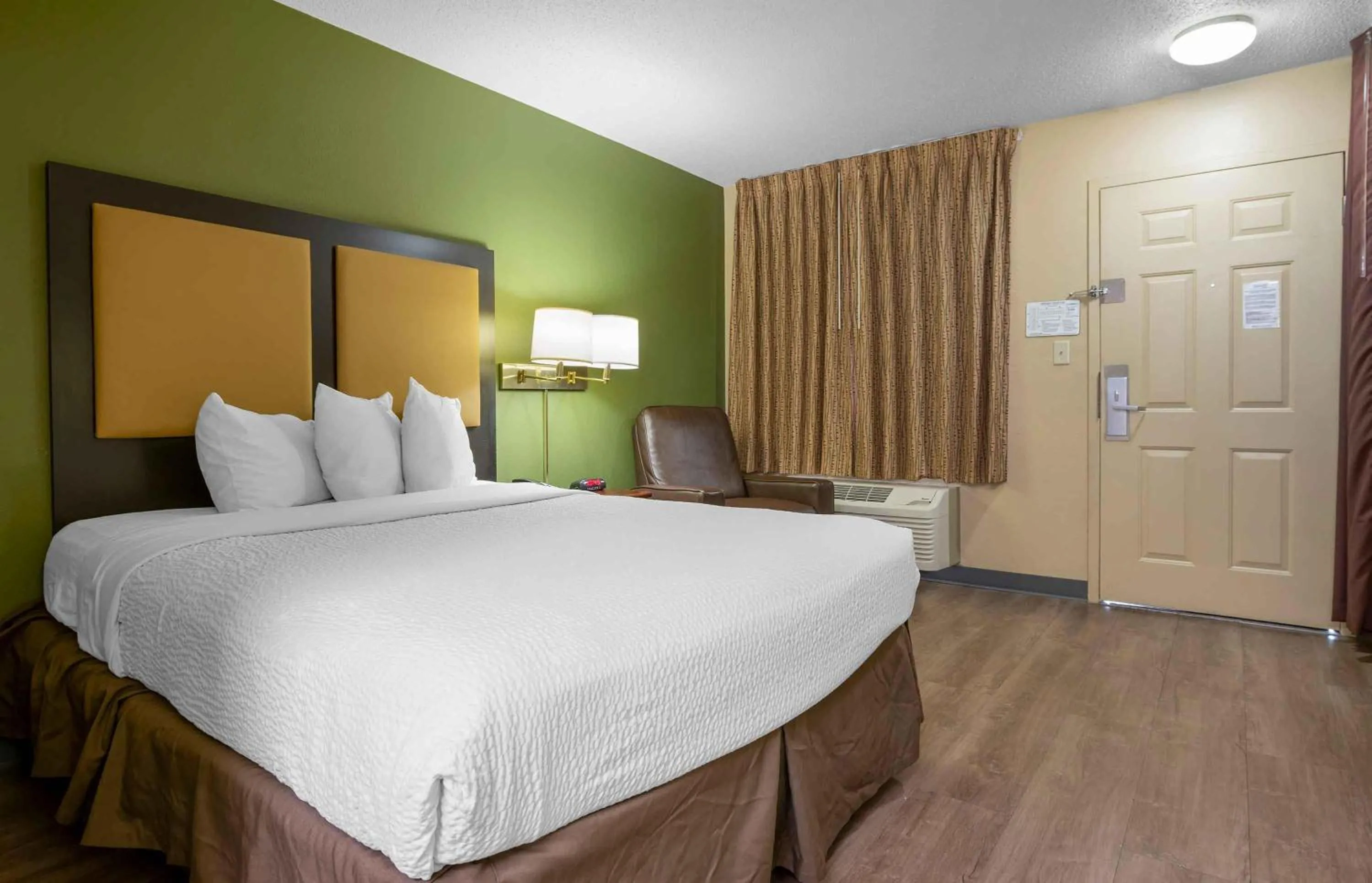 Queen Studio - Non-Smoking in Extended Stay America Suites - Cincinnati - Springdale - I-275