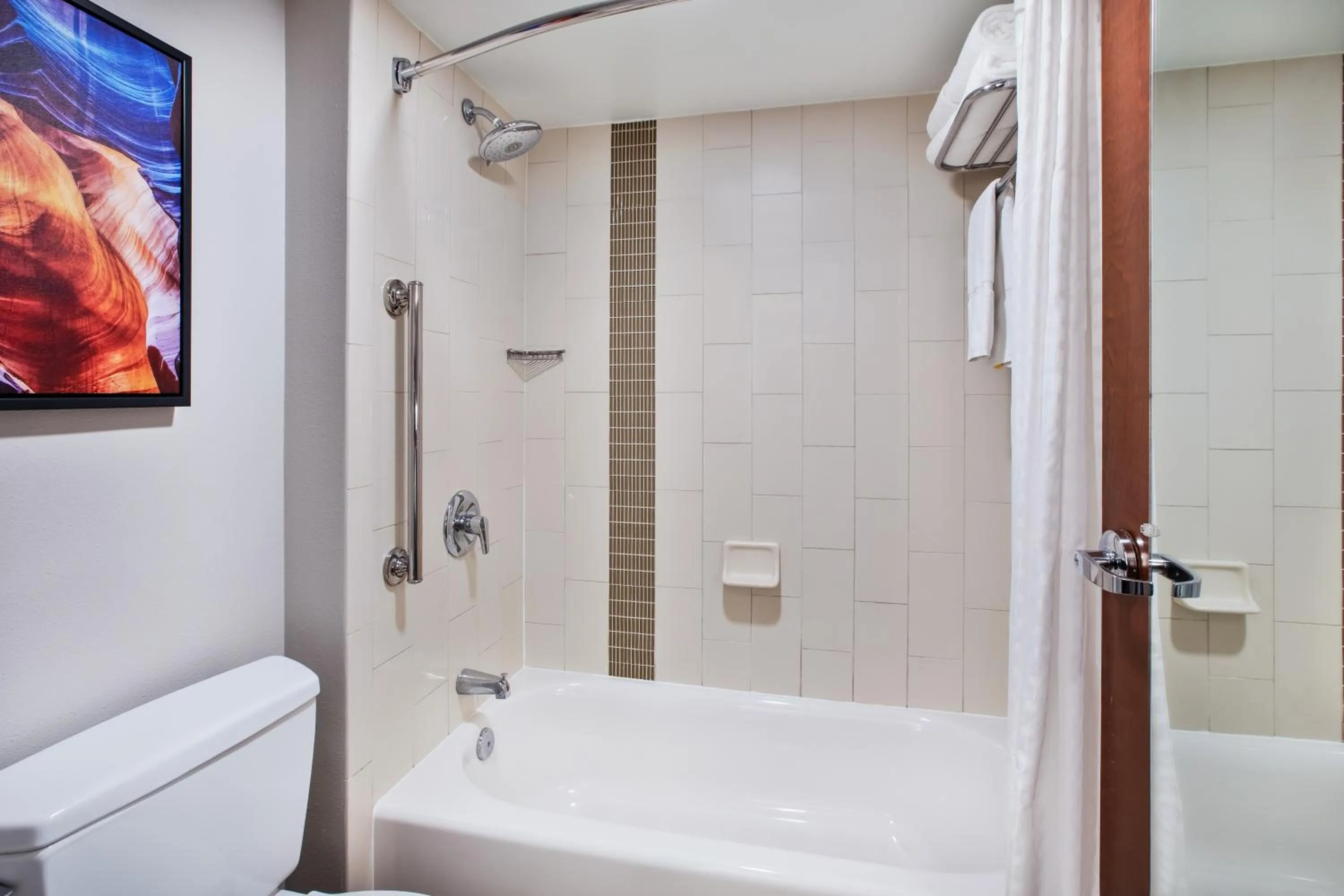 2 Doubles Standard Bath Shower Combo Single Sofa Bed in Candlewood Suites - Cincinnati Northeast - Mason by IHG