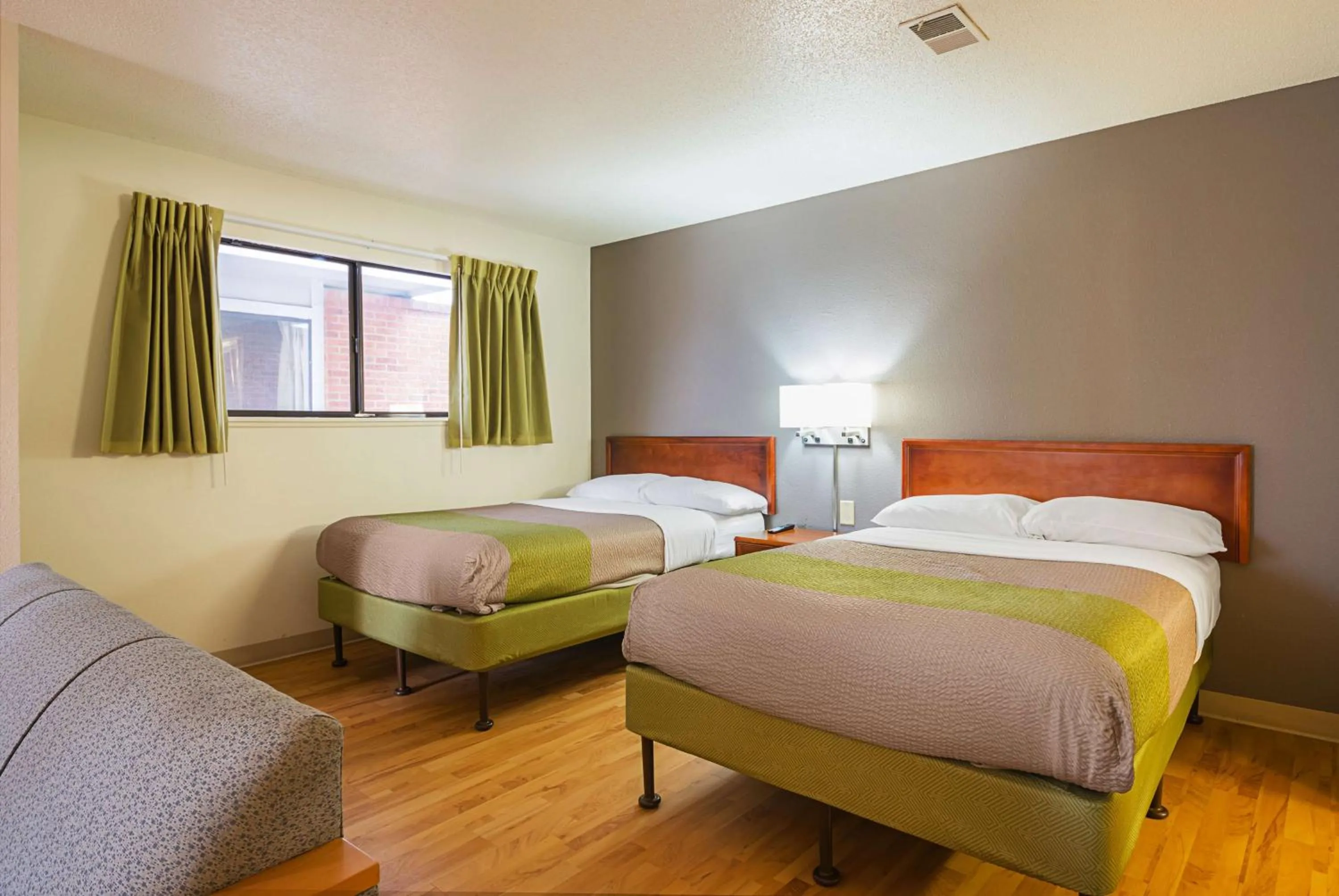 Quadruple Room - Smoking in Studio 6-Greensboro, NC