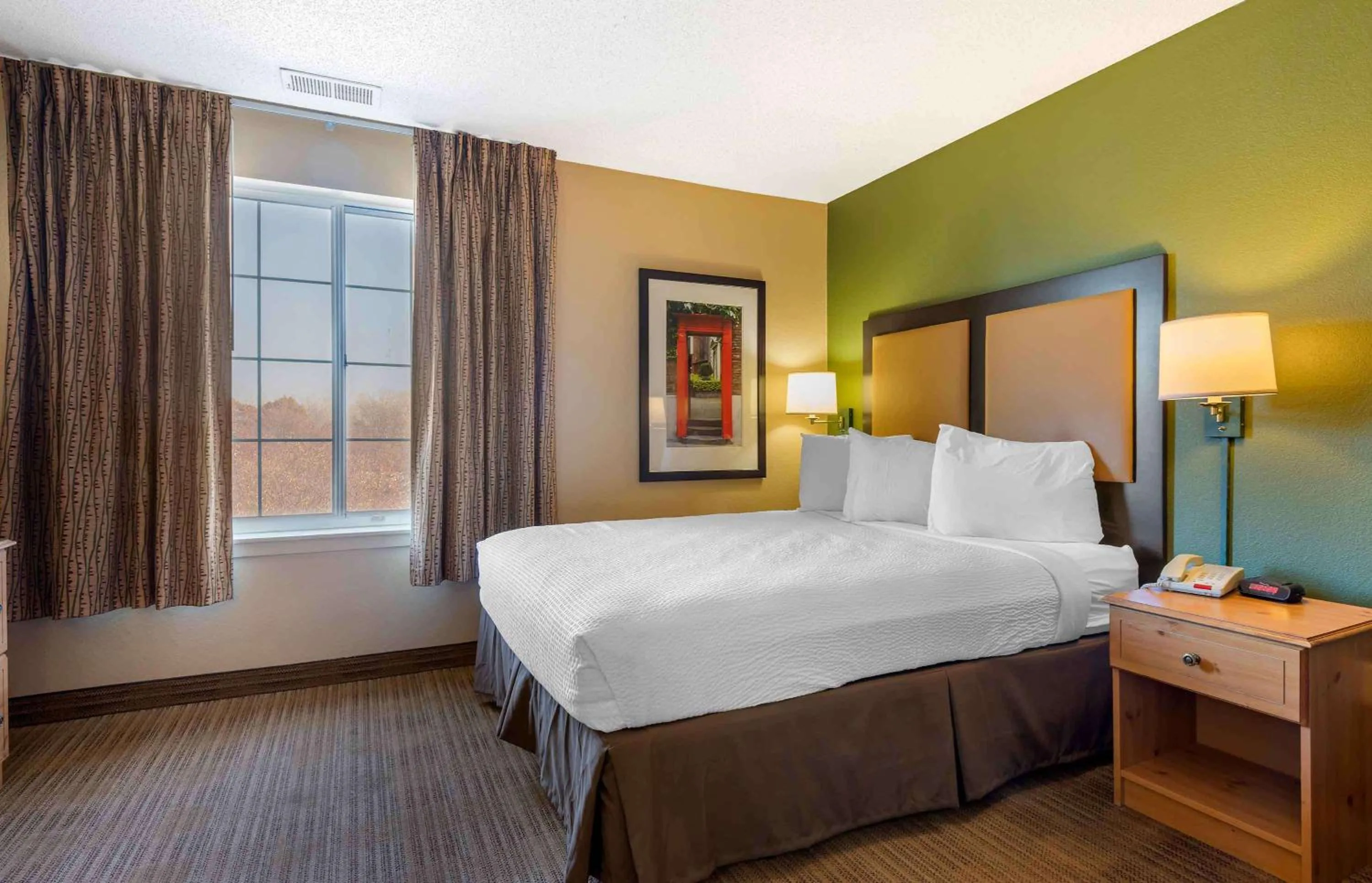 Queen Studio - Non-Smoking in Extended Stay America Suites - Minneapolis - Airport - Eagan - North