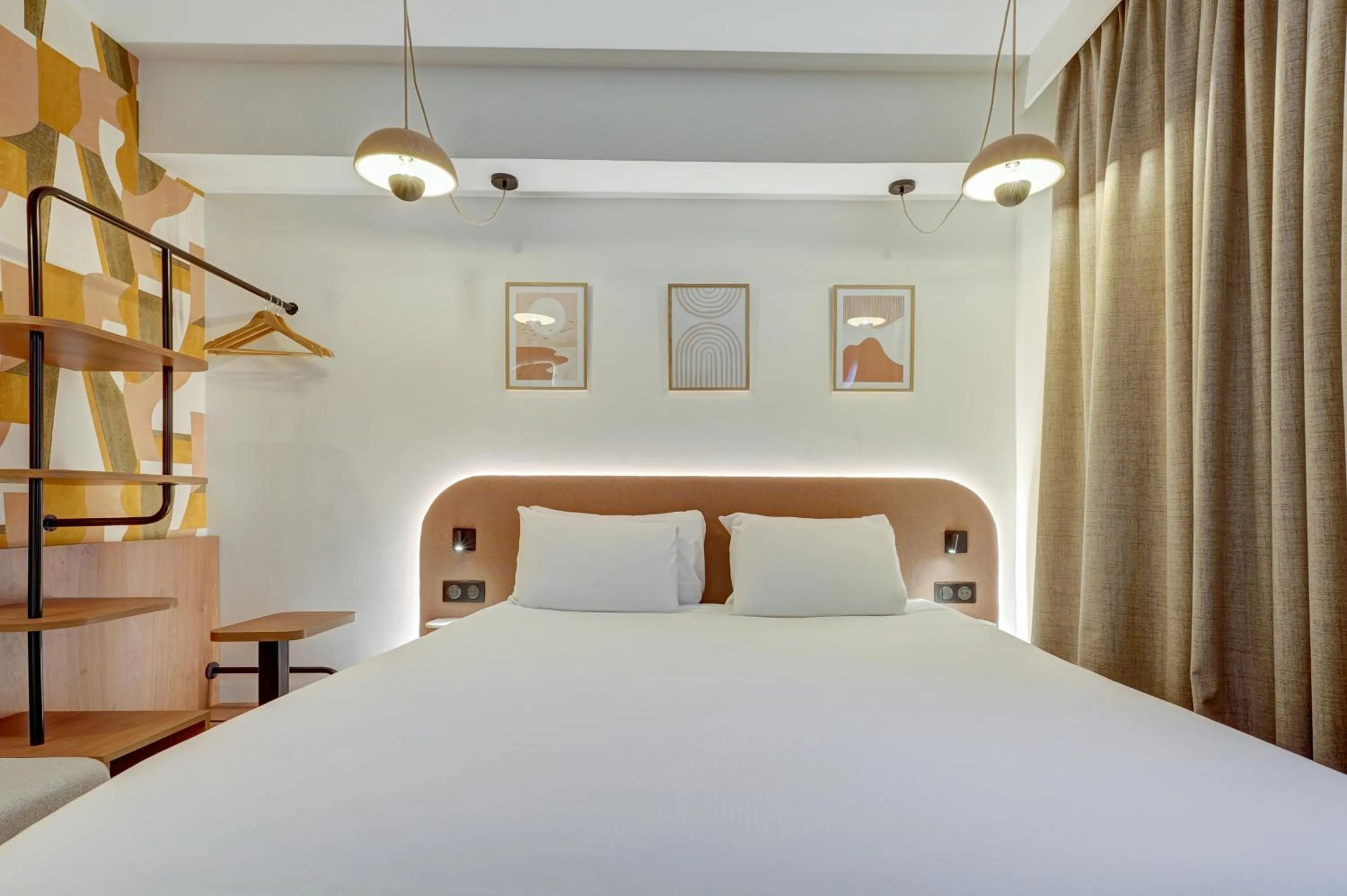 Double Room in Kyriad Marseille Palais Des Congrès – Vélodrome