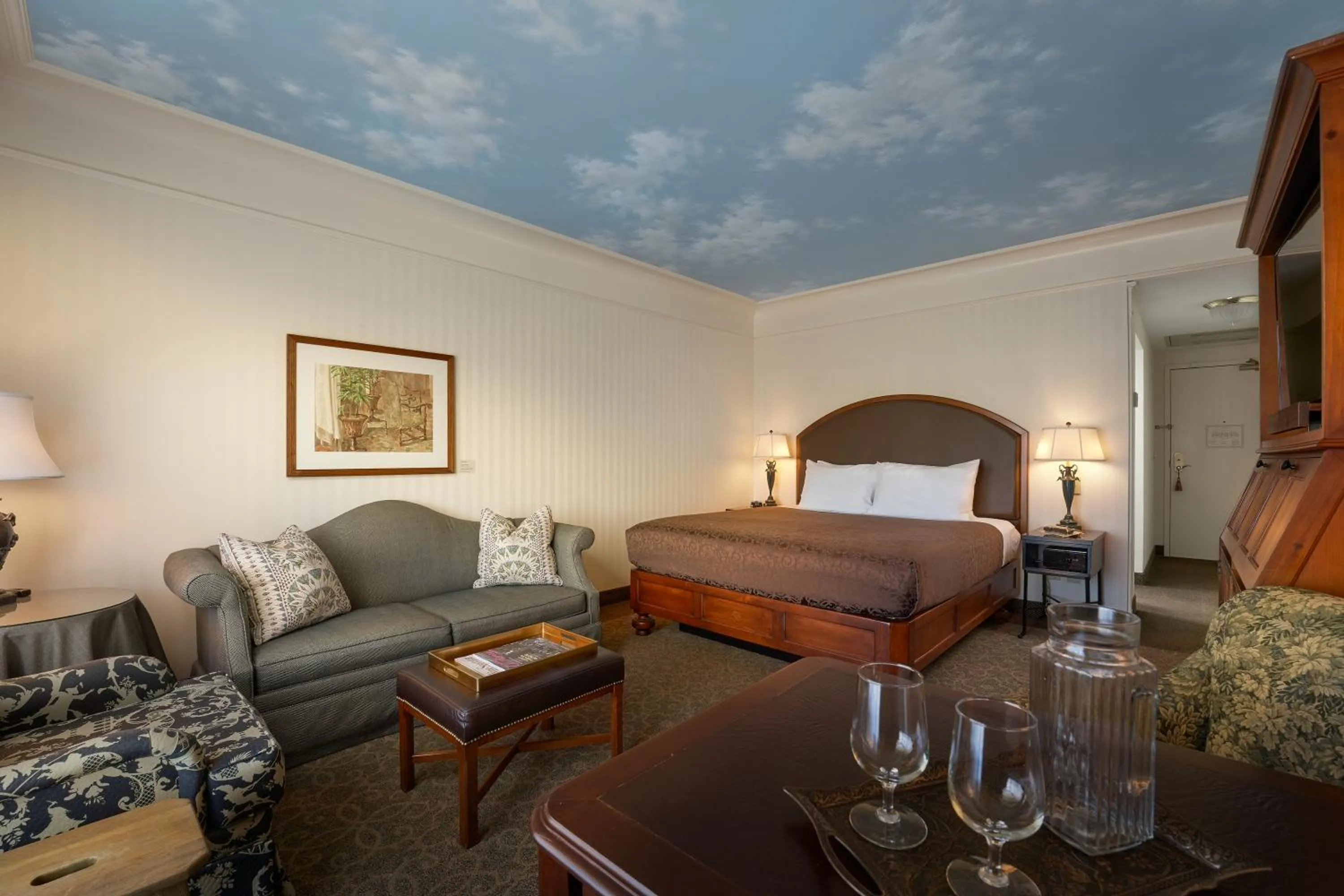 King Room in O.Henry Hotel