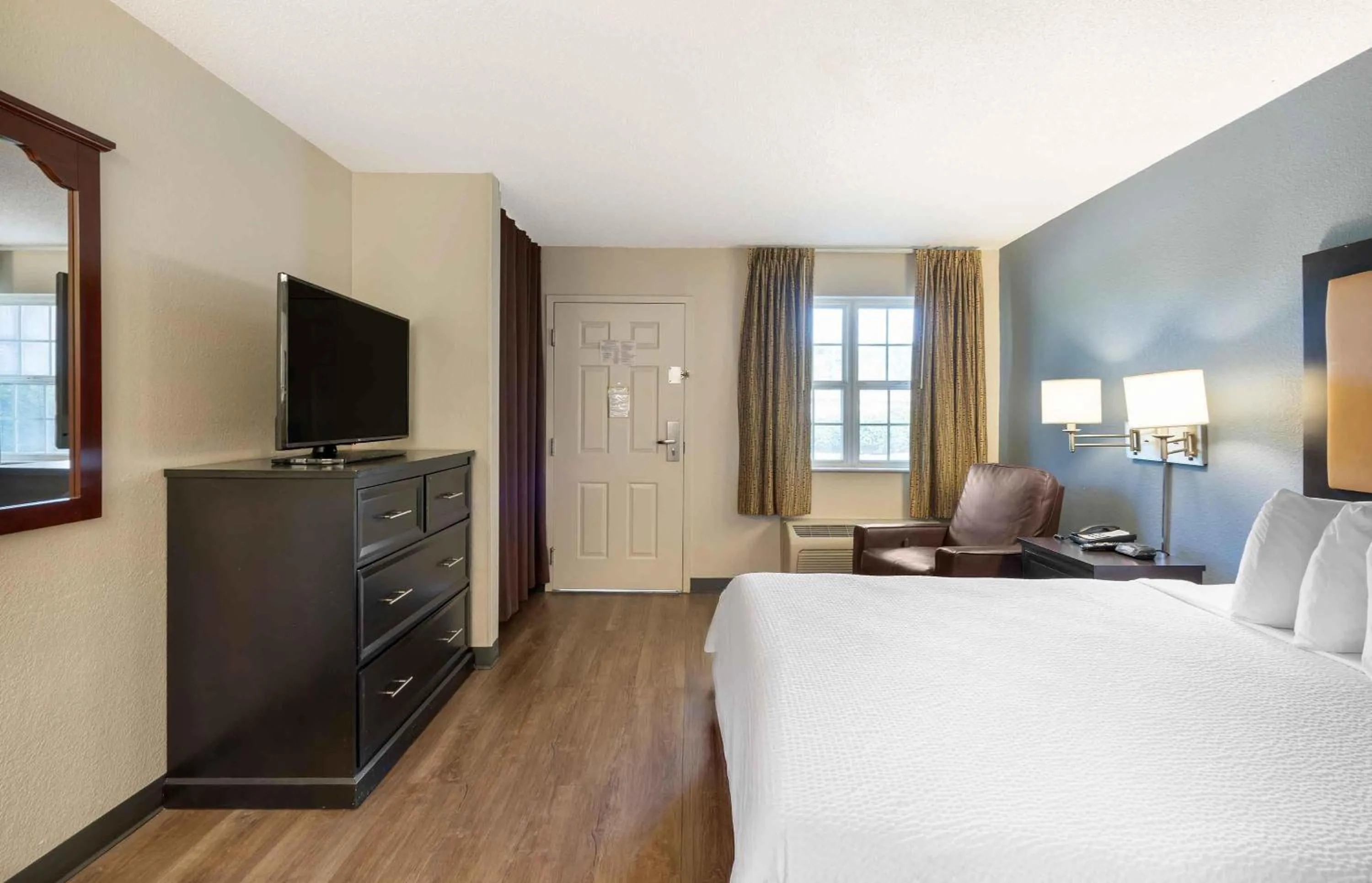 Queen Studio - Non-Smoking in Extended Stay America Suites - Chesapeake - Crossways Blvd