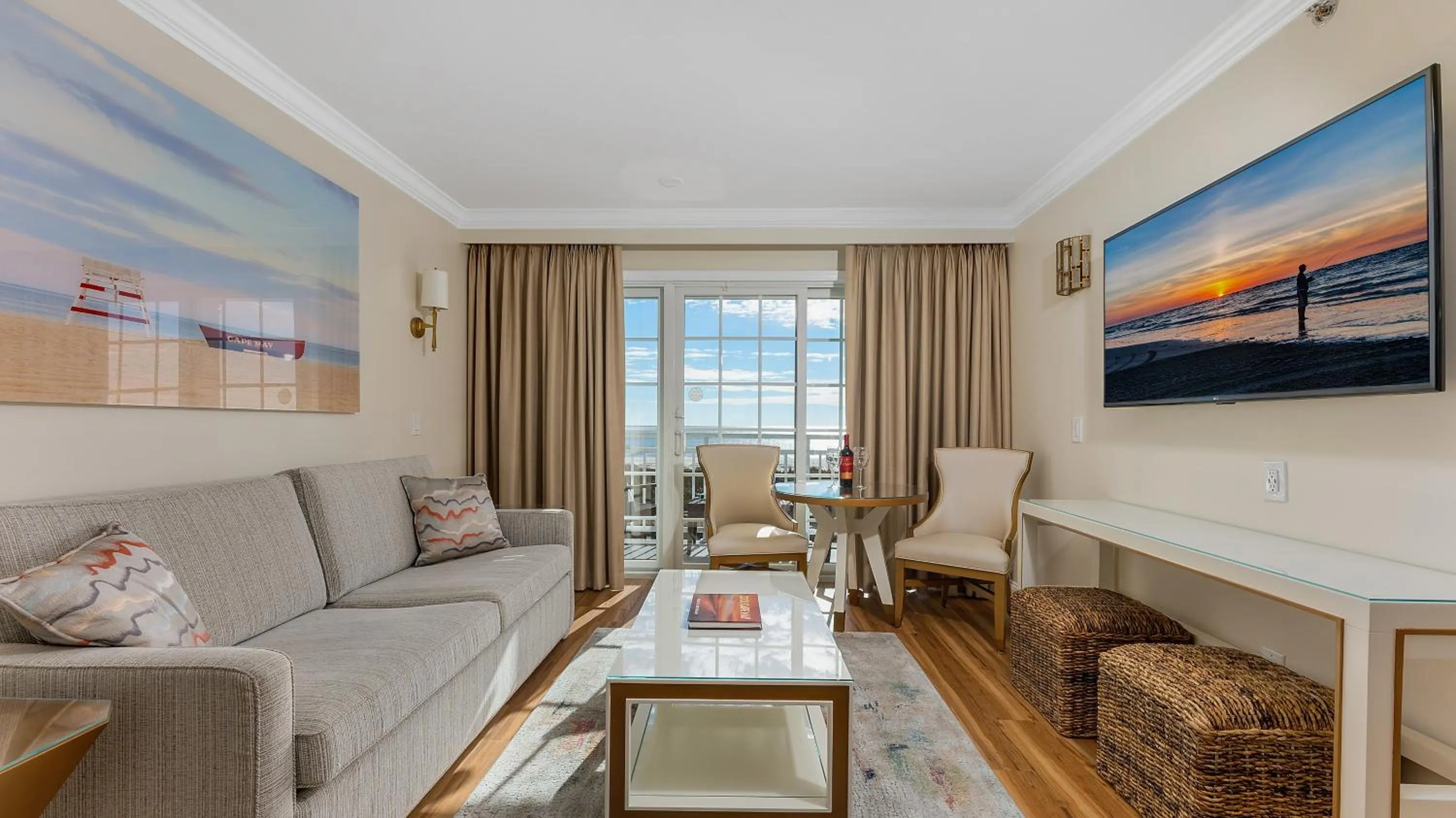 Premium King Side Ocean View in La Mer Beachfront Resort