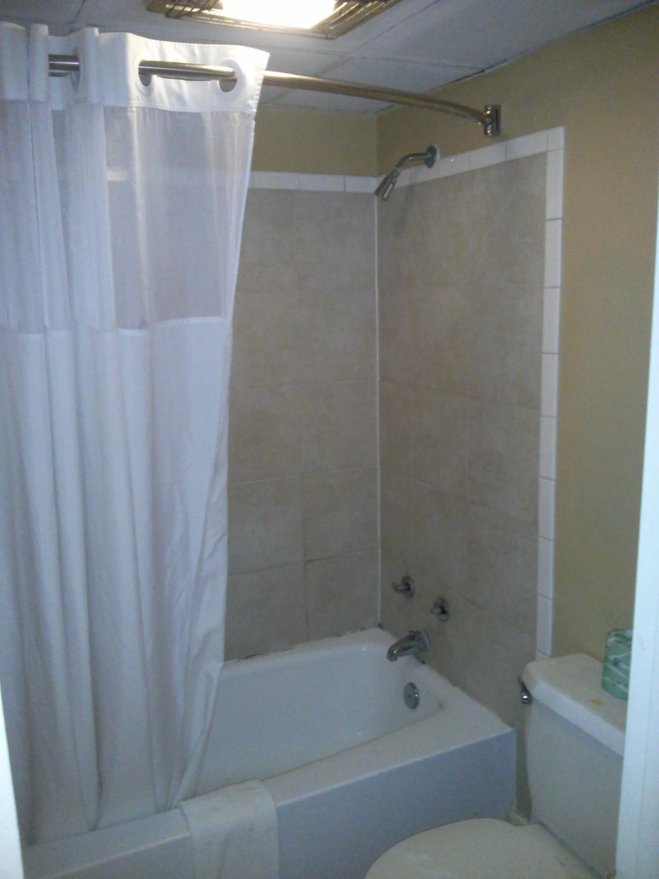 King Room - Disability Access - Non-Smoking in Motel 6-Florence, SC