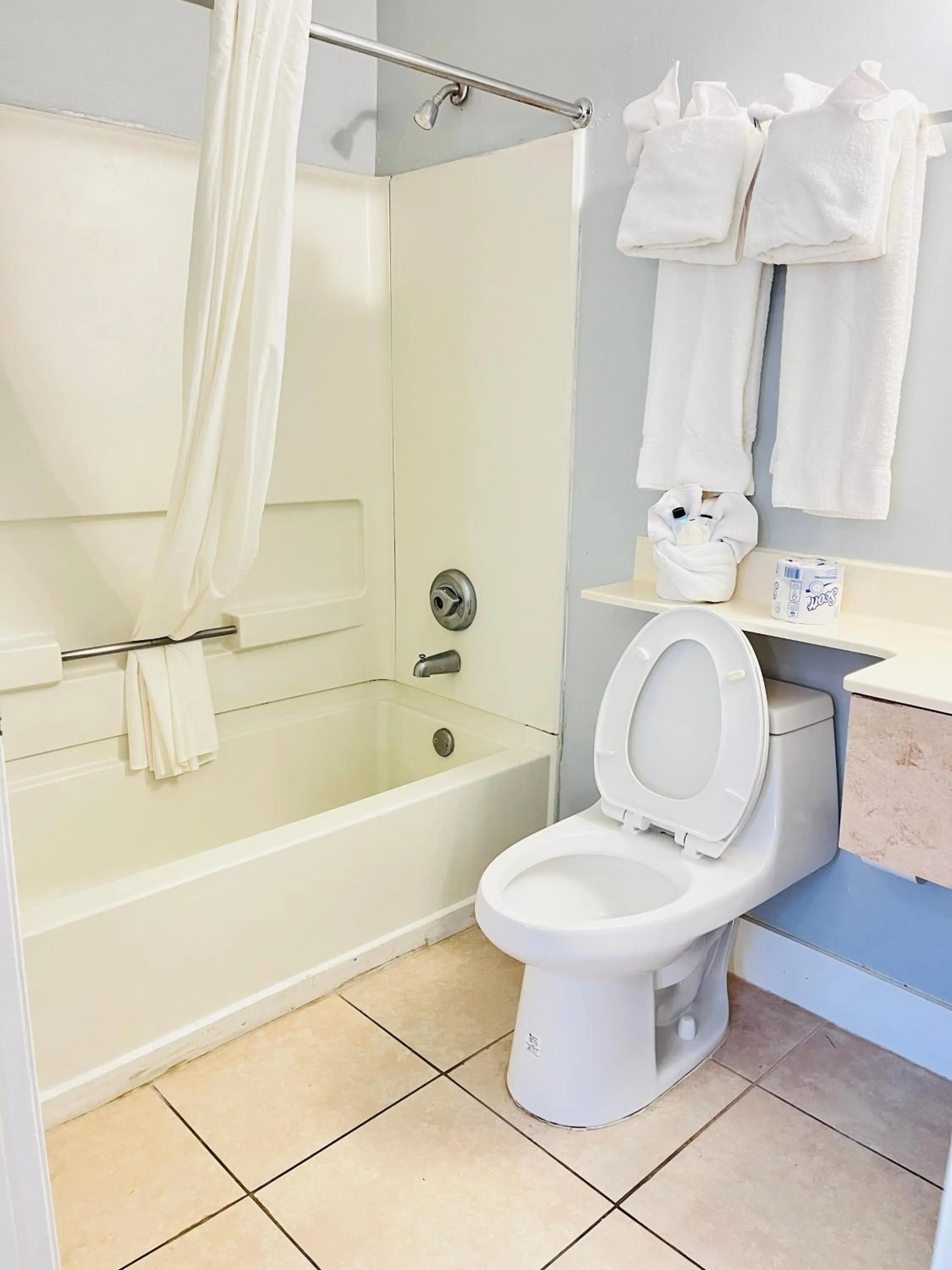 Double Room - Smoking in Tampa Bay Extended Stay - Airport