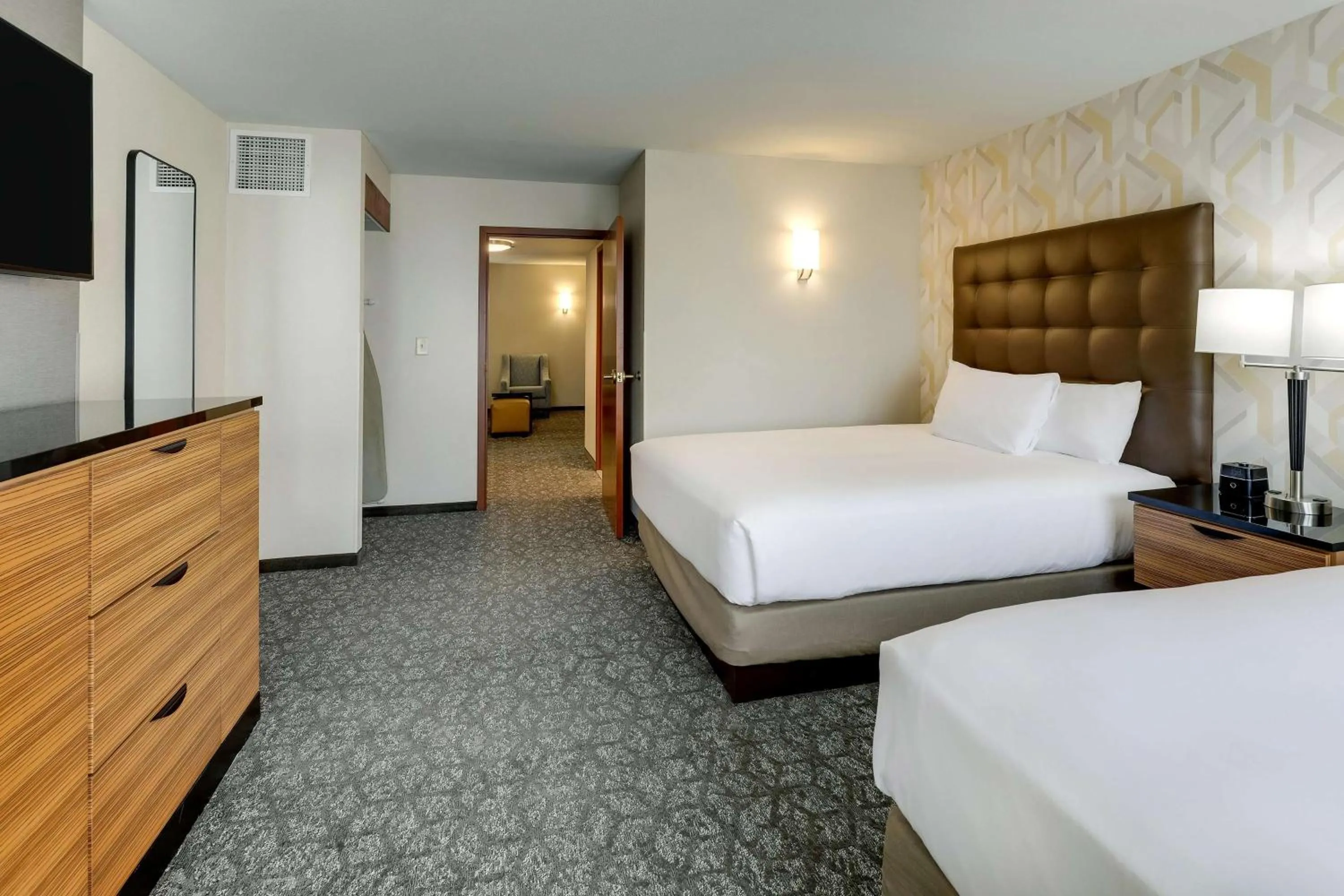 Superior Suite in Drury Inn & Suites Birmingham Lakeshore Drive