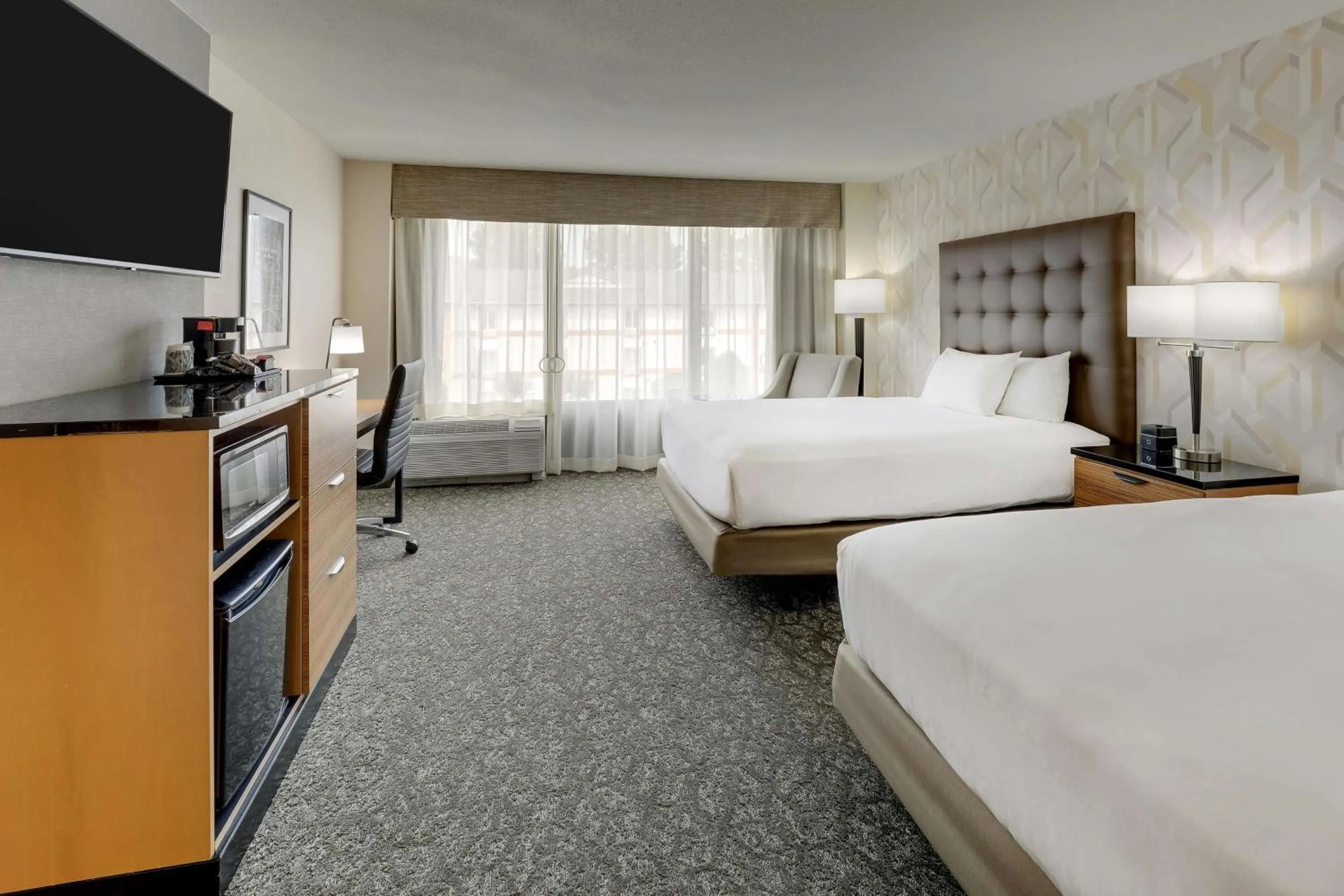 Deluxe Queen Room with Two Queen Beds - Disability Access in Drury Inn & Suites Birmingham Lakeshore Drive