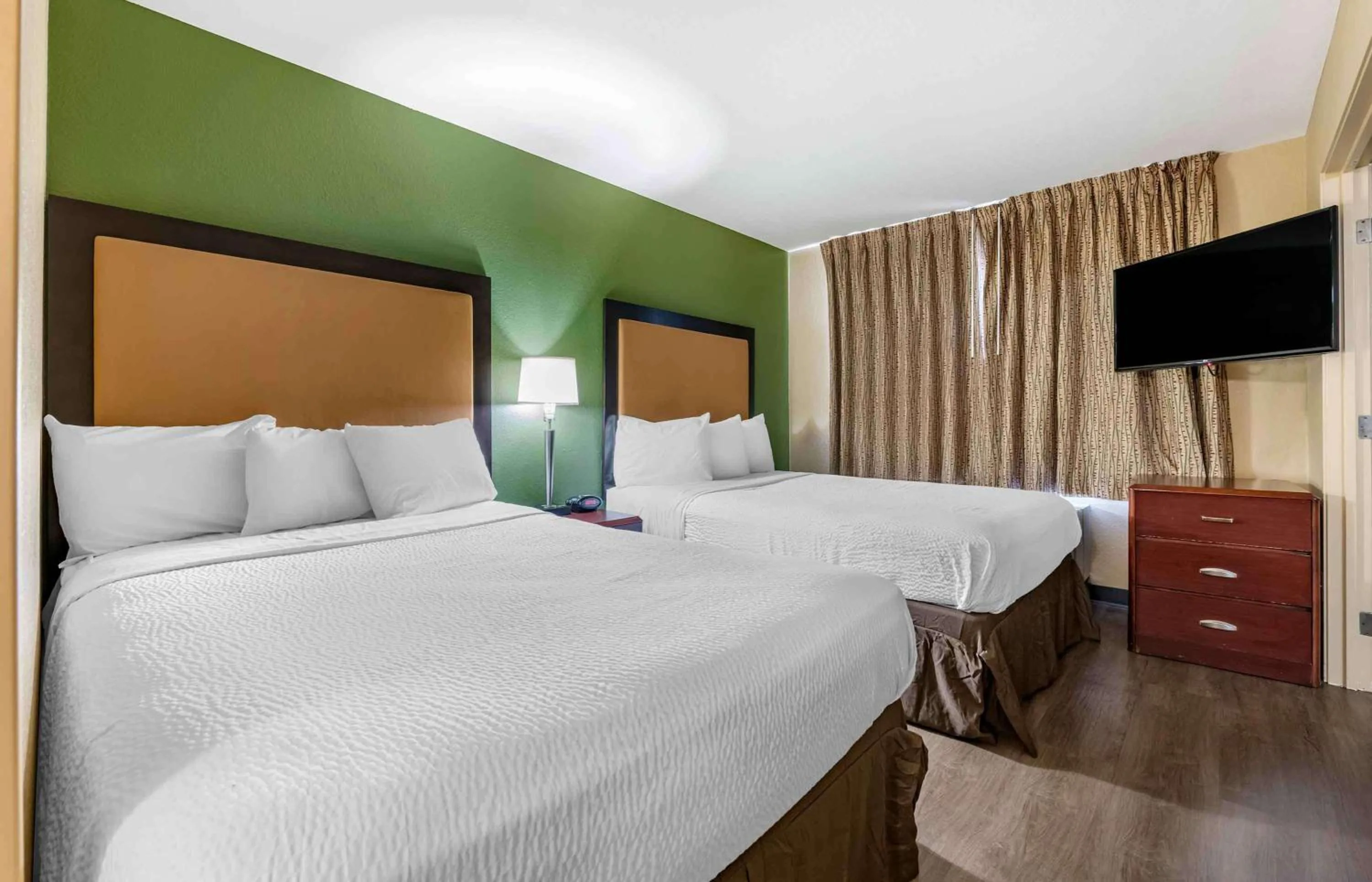 One Bedroom Suite with 2 Queen Beds - Non-Smoking in Extended Stay America Suites - Raleigh - RTP - 4919 Miami Blvd