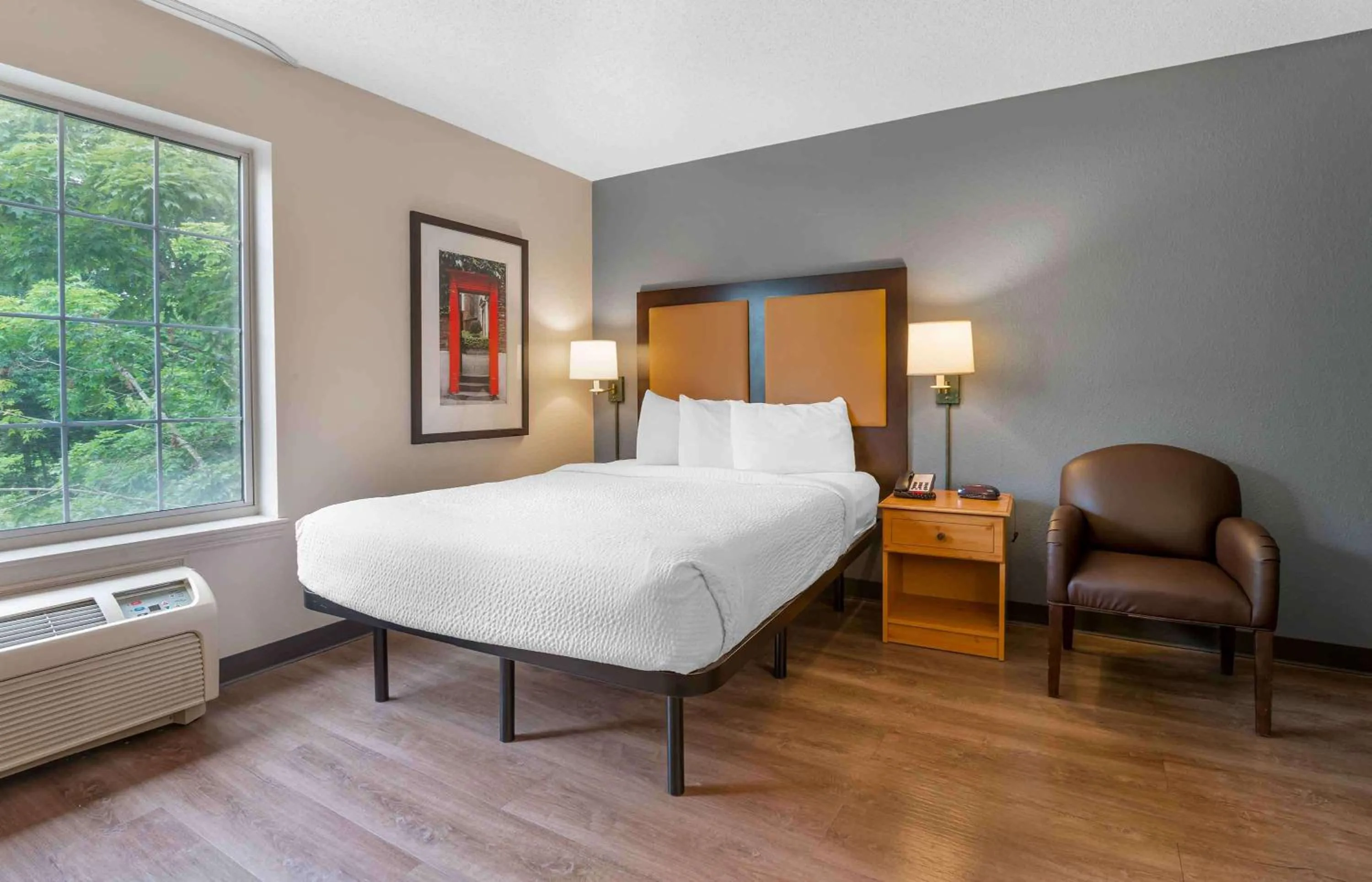 Queen Studio - Non-Smoking in Extended Stay America Suites - Hanover - Parsippany