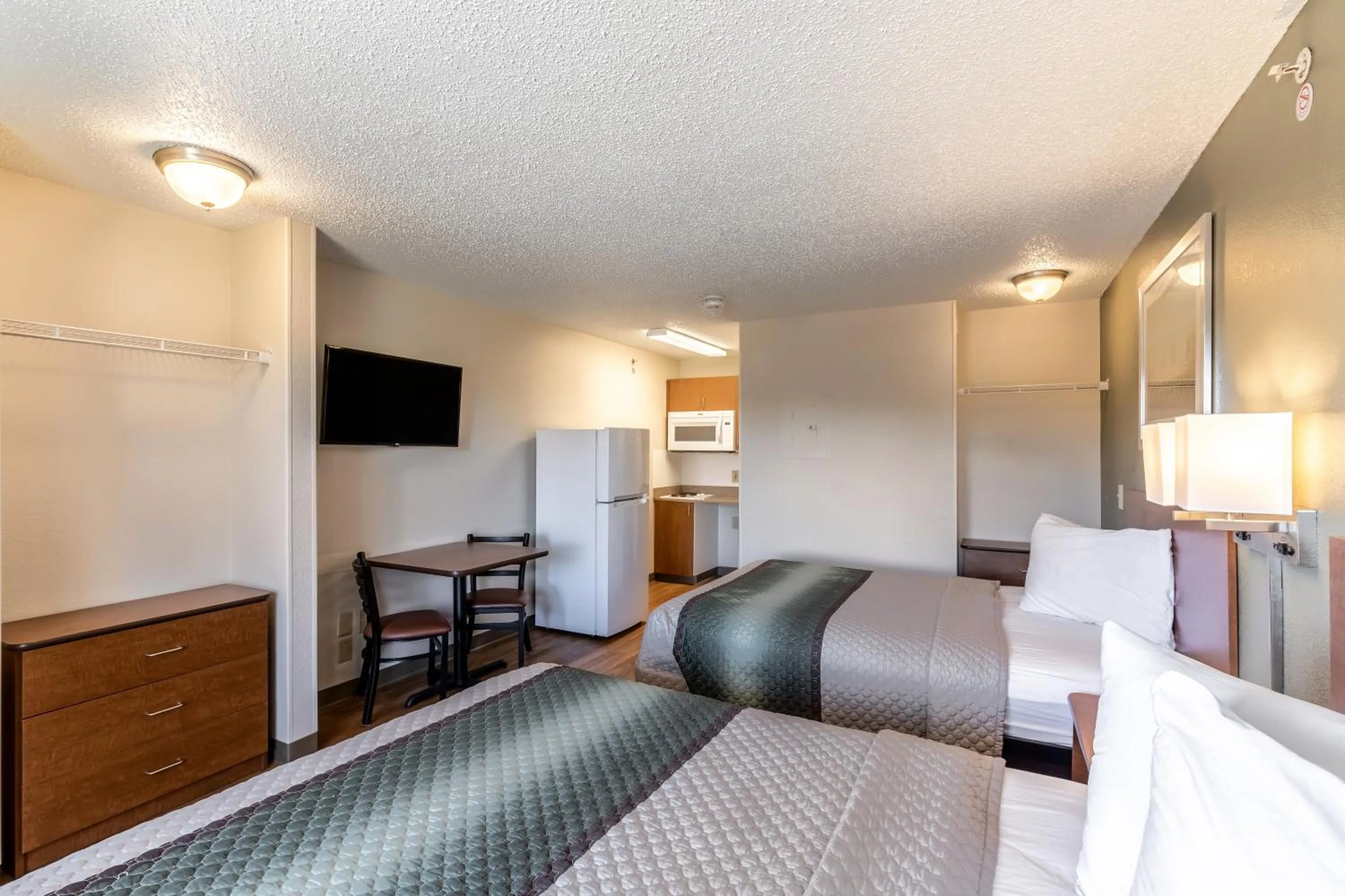 Studio Room with Two Double Beds Non-Smoking in HomeTowne Studios by Red Roof Austin