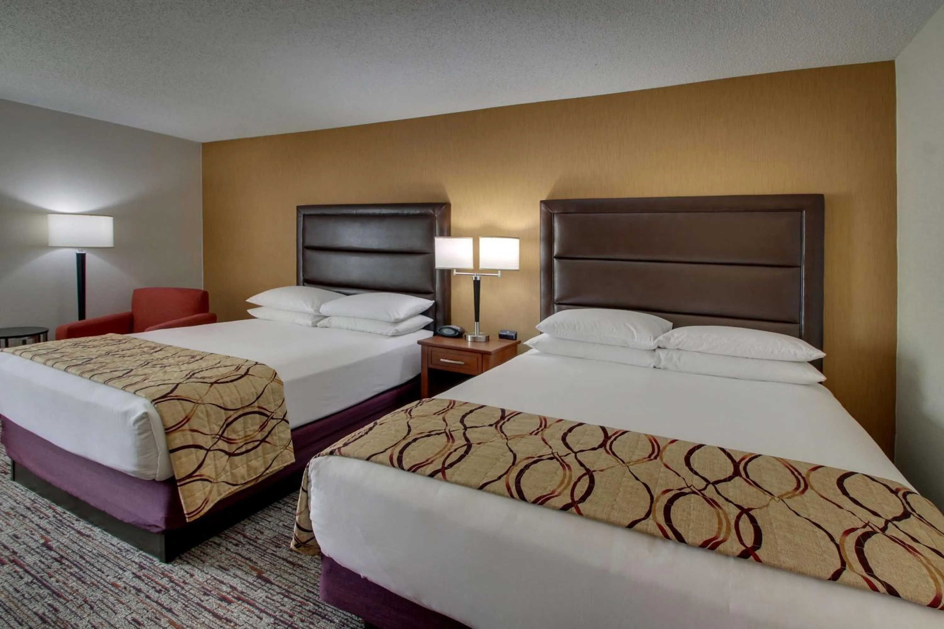 Queen Room with Two Queen Beds - Disability Access in Drury Inn & Suites Bowling Green