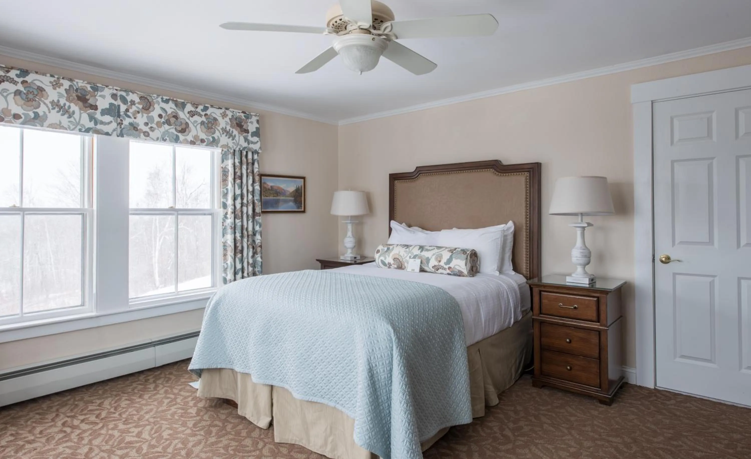 Grand View Queen Room in Mountain View Grand Resort & Spa