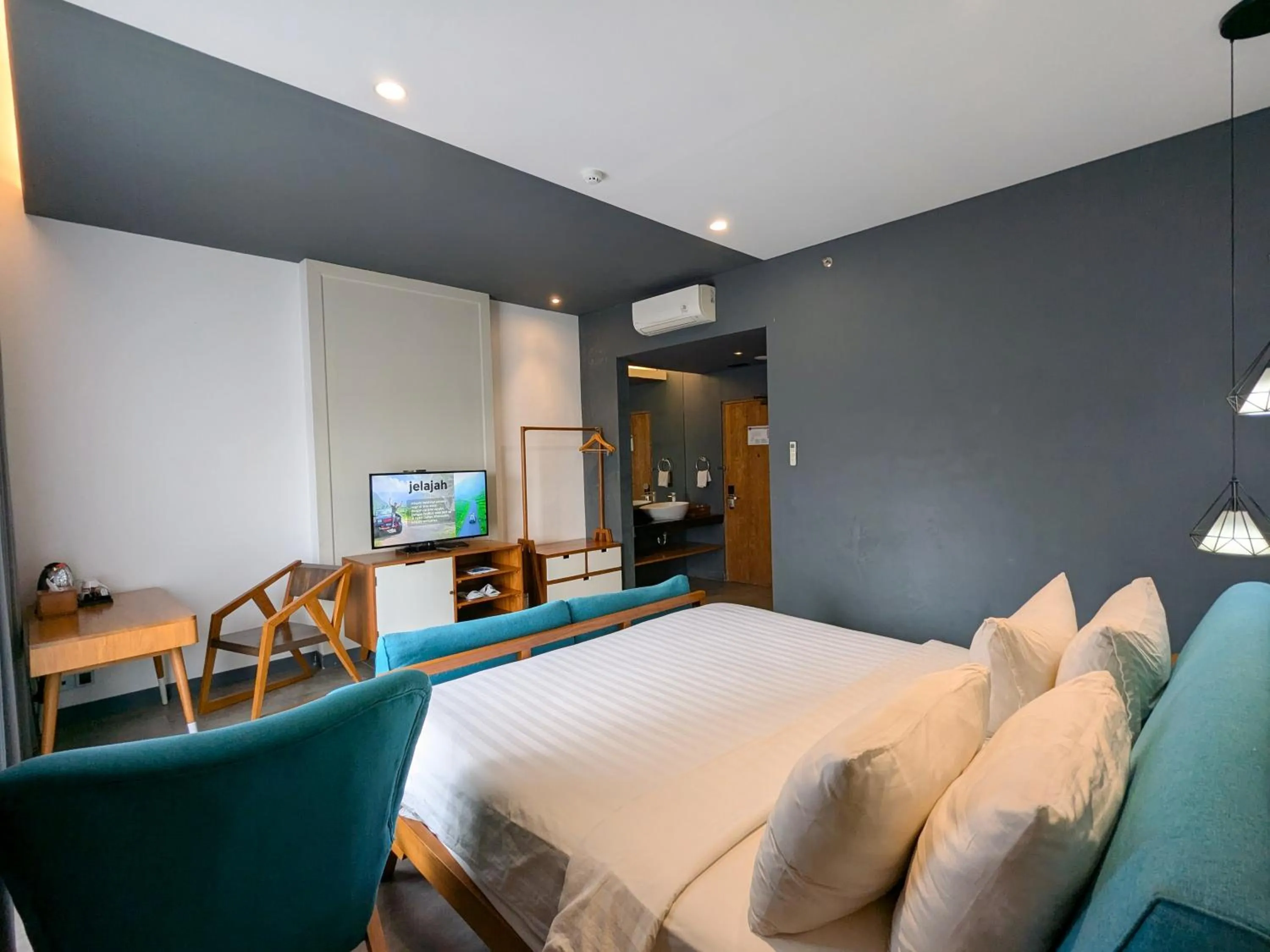 Deluxe Double Non View in Hotel Dafam Wonosobo