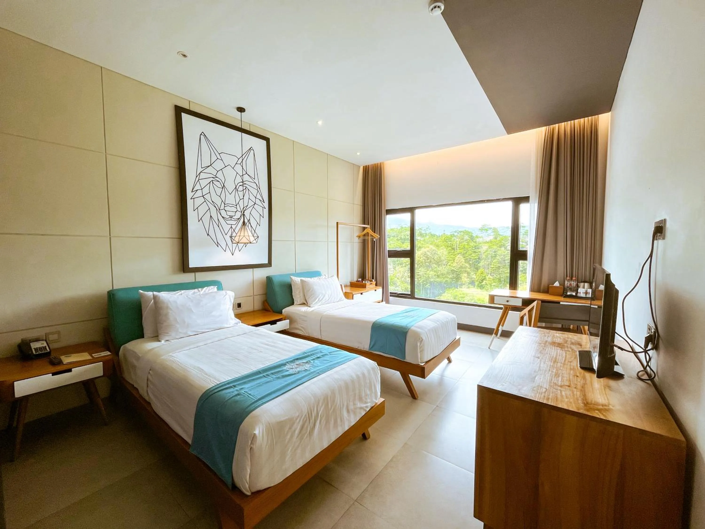 Superior Twin Mountain View in Hotel Dafam Wonosobo