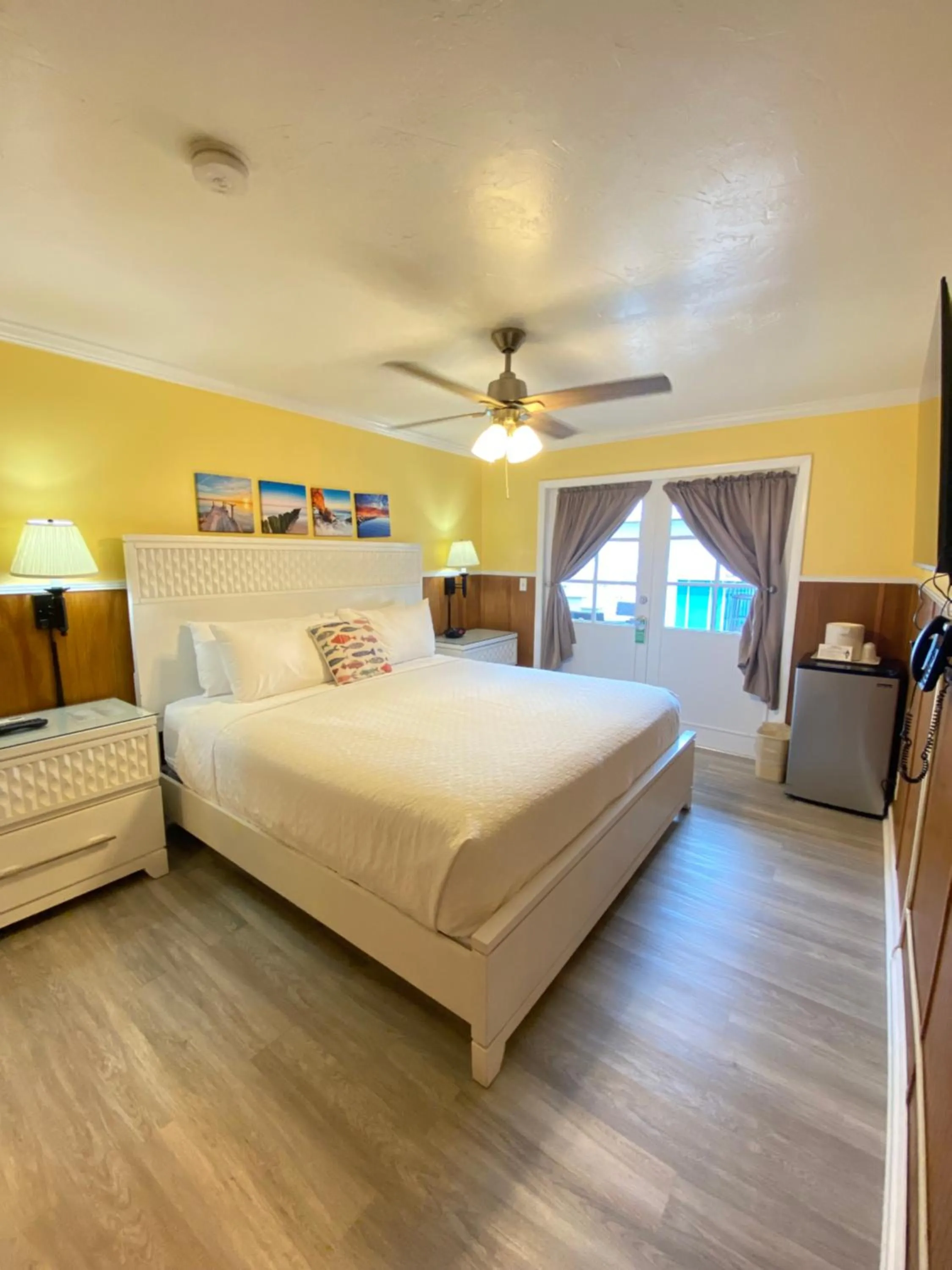 King Room in The Palms Hotel