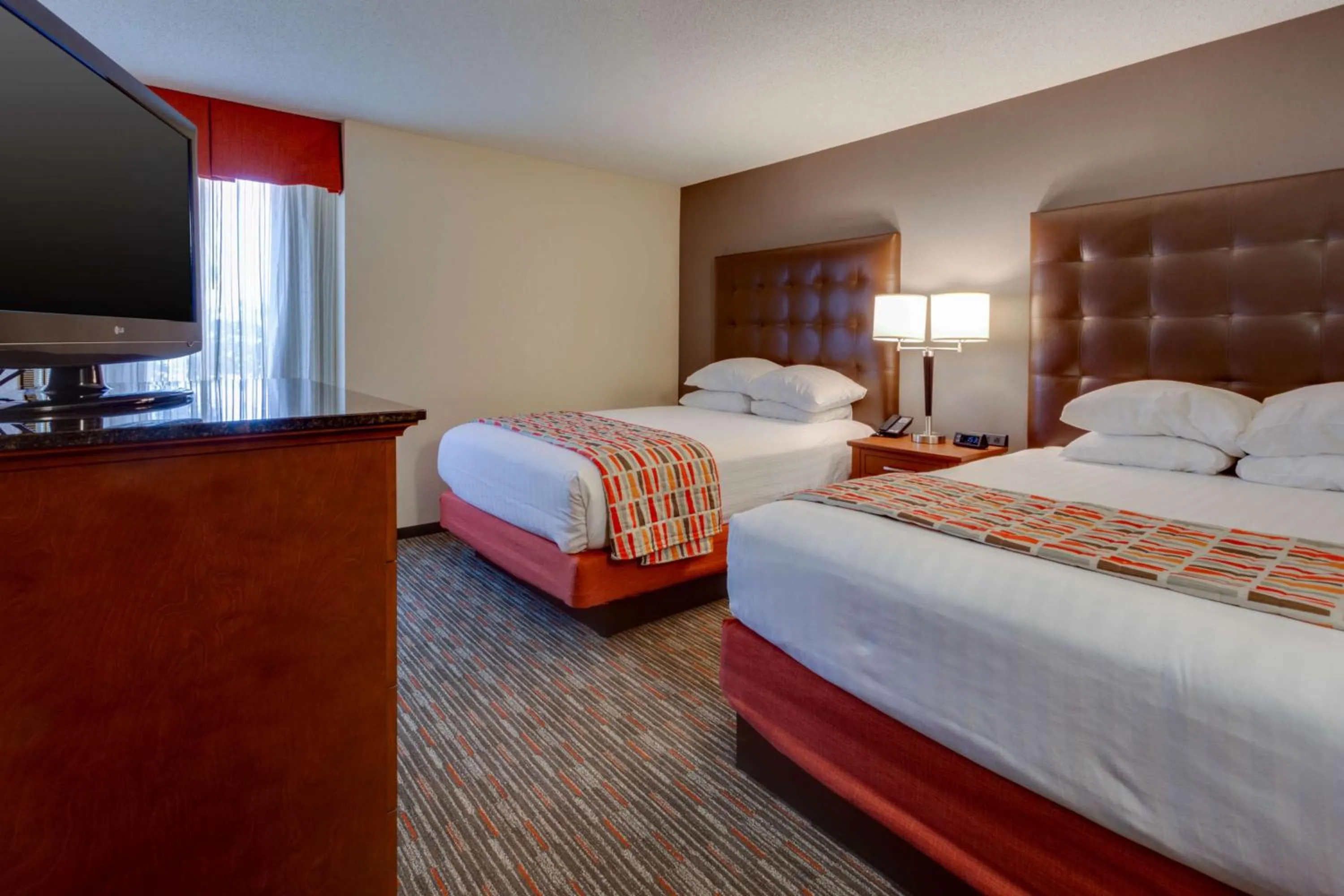 Queen Suite with Sofa Bed - Accessible, Tub in Drury Inn & Suites Memphis Southaven