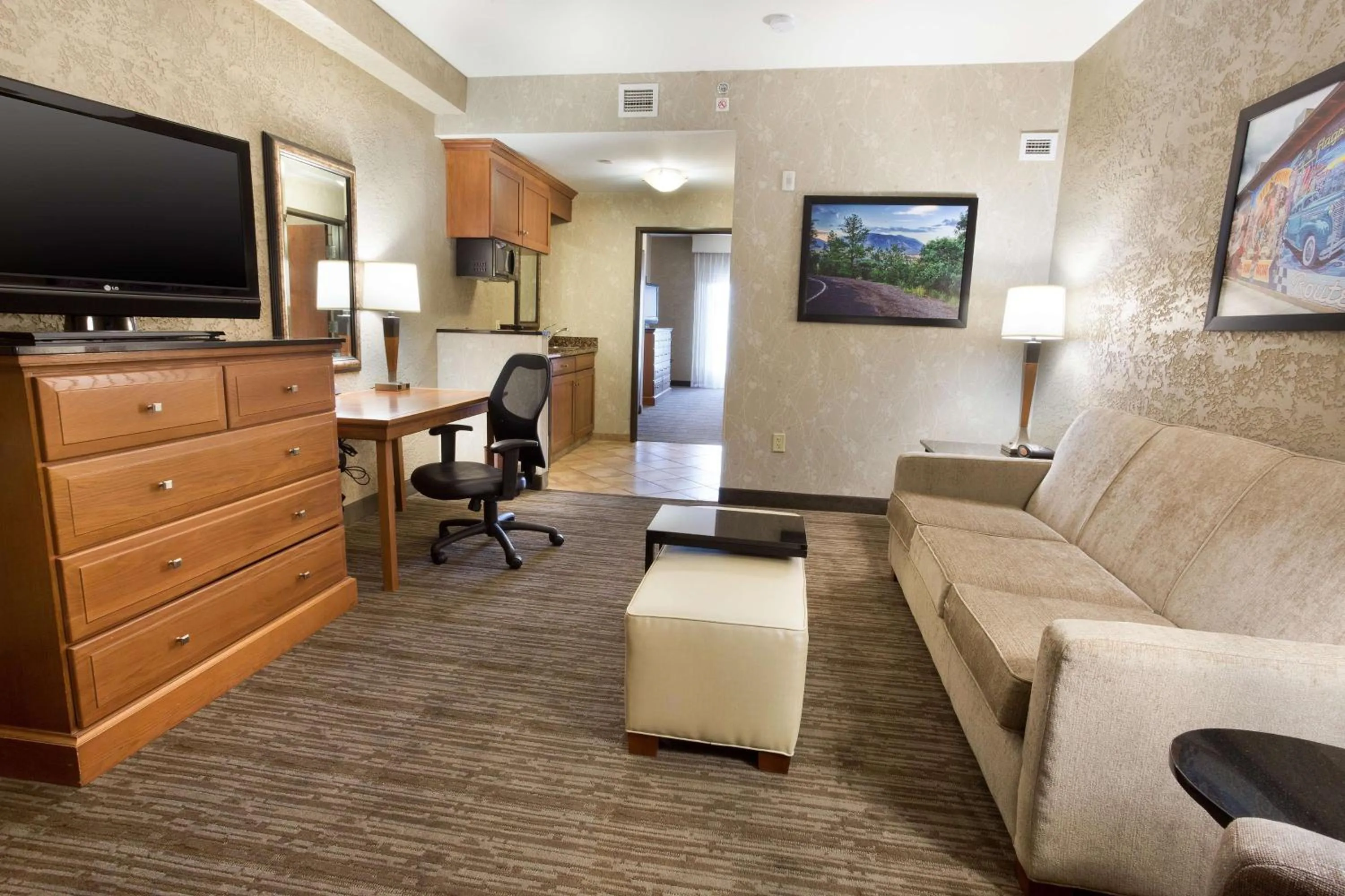 King Suite With Sofa Bed and Terrace – High Floor in Drury Inn & Suites Flagstaff