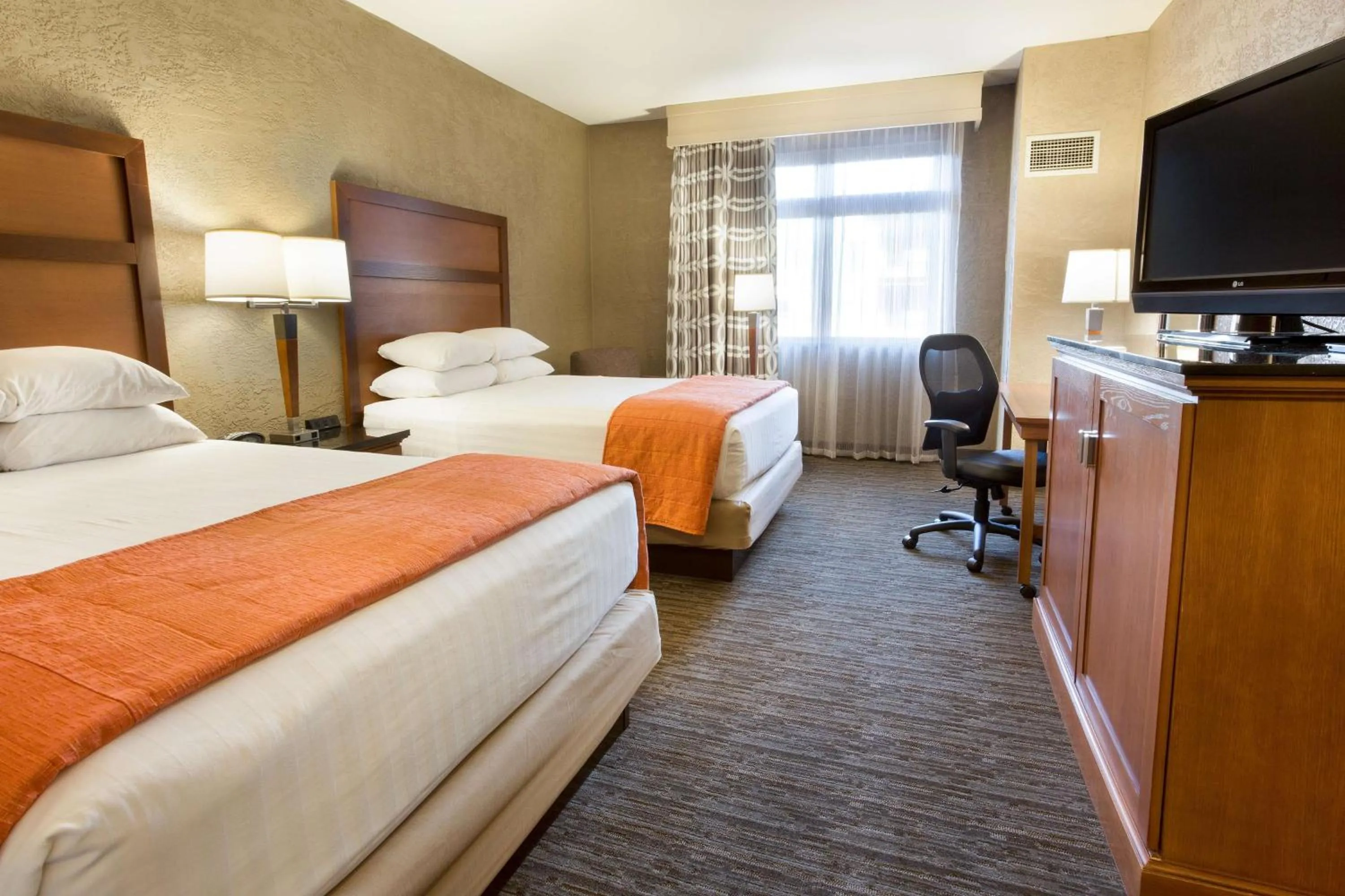 Deluxe Queen Room with Two Queen Beds - Accessible, Tub in Drury Inn & Suites Flagstaff