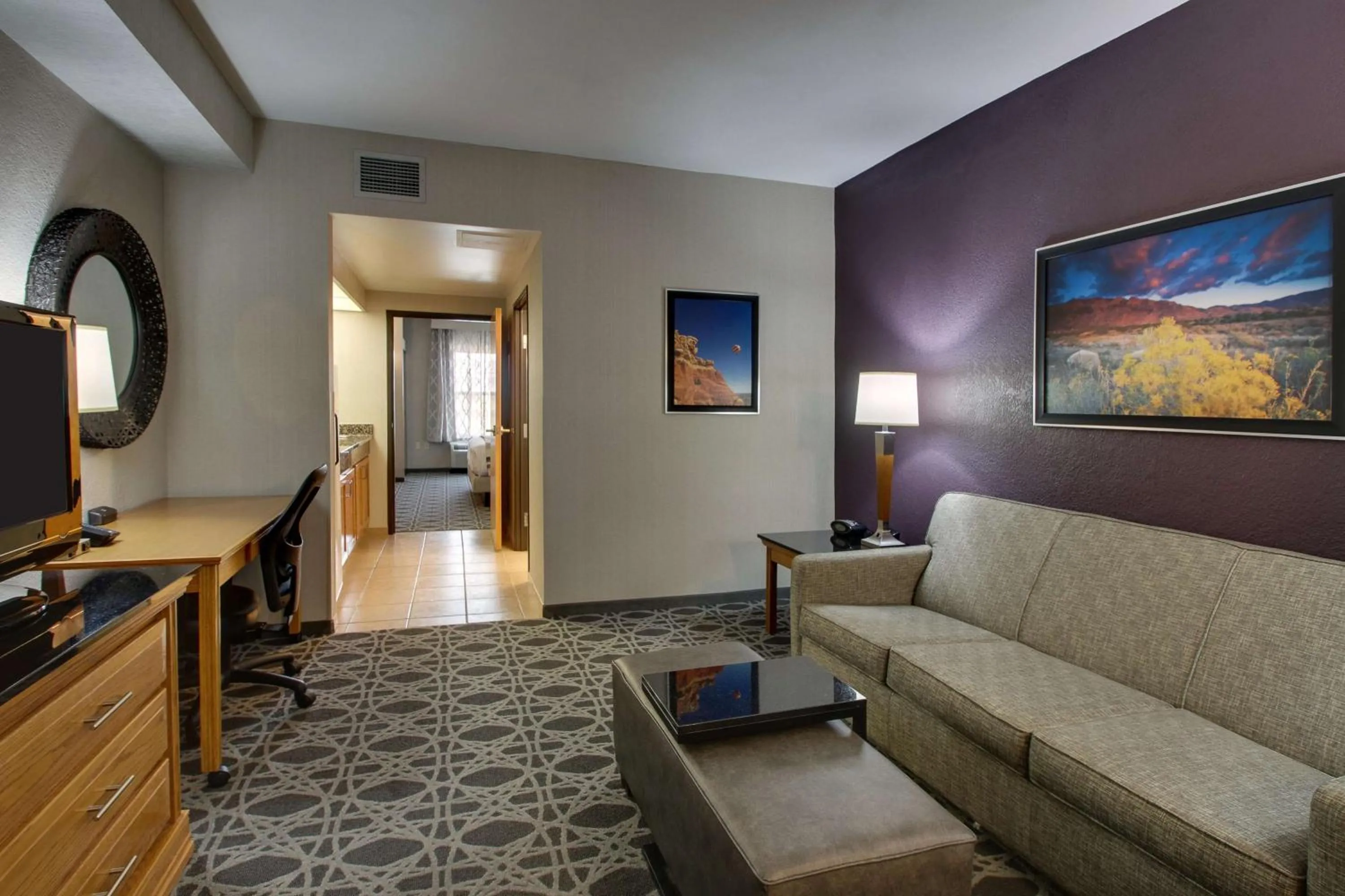 Superior King Suite in Drury Inn & Suites Albuquerque North
