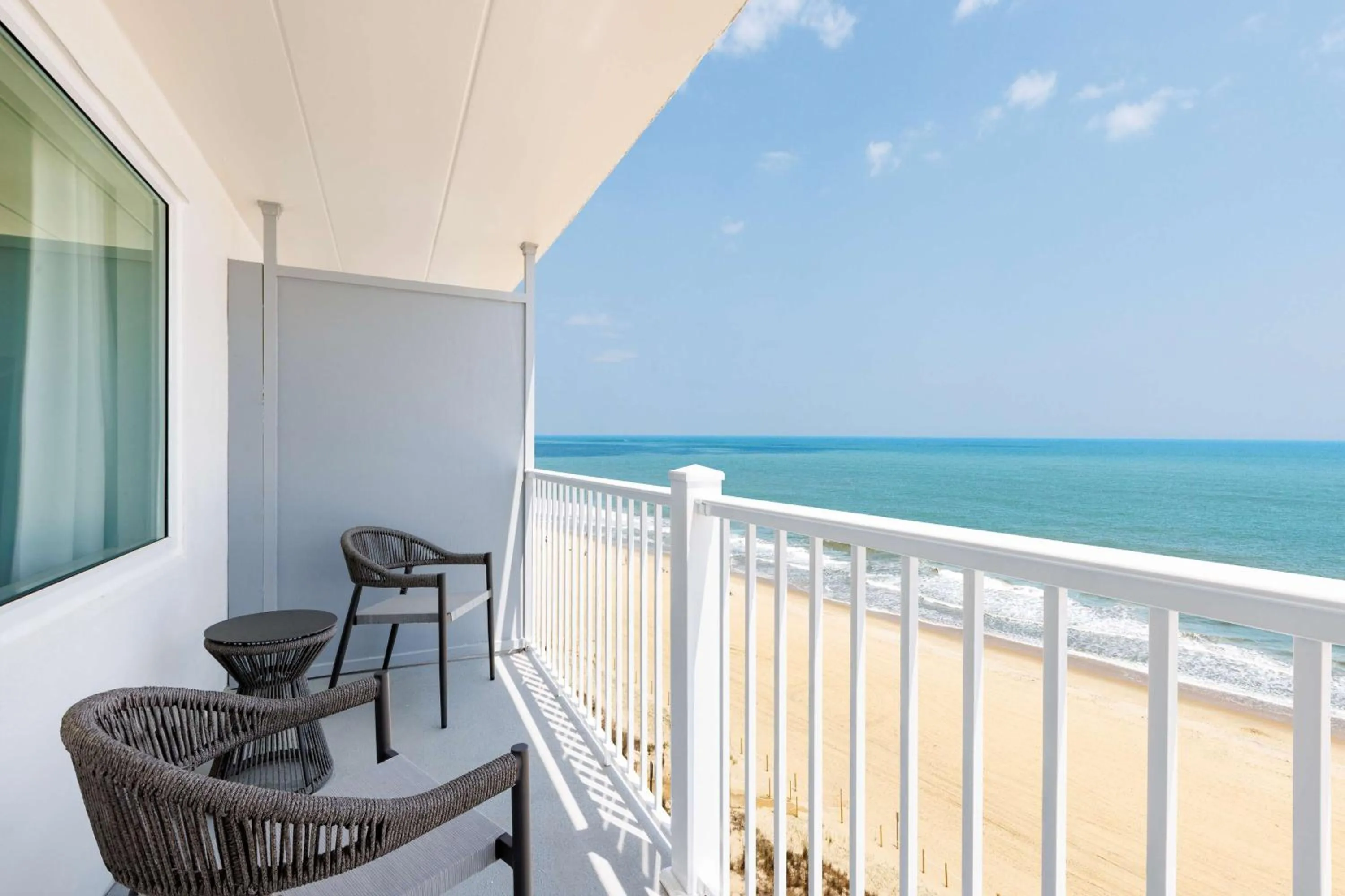 King Room with View - High Floor in Hilton Garden Inn Ocean City Oceanfront