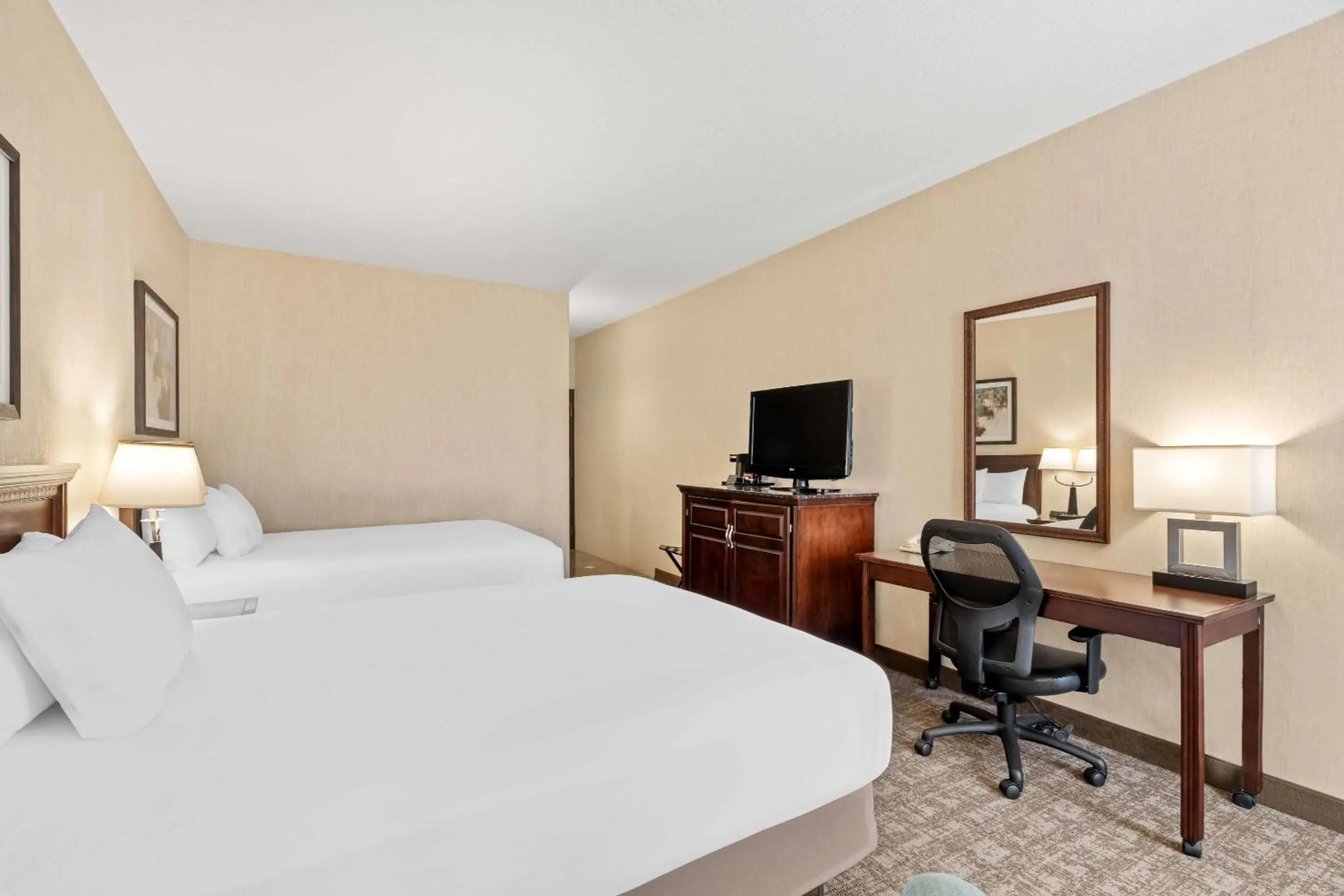 Double Room in Prado Hotel by Choice Hotels