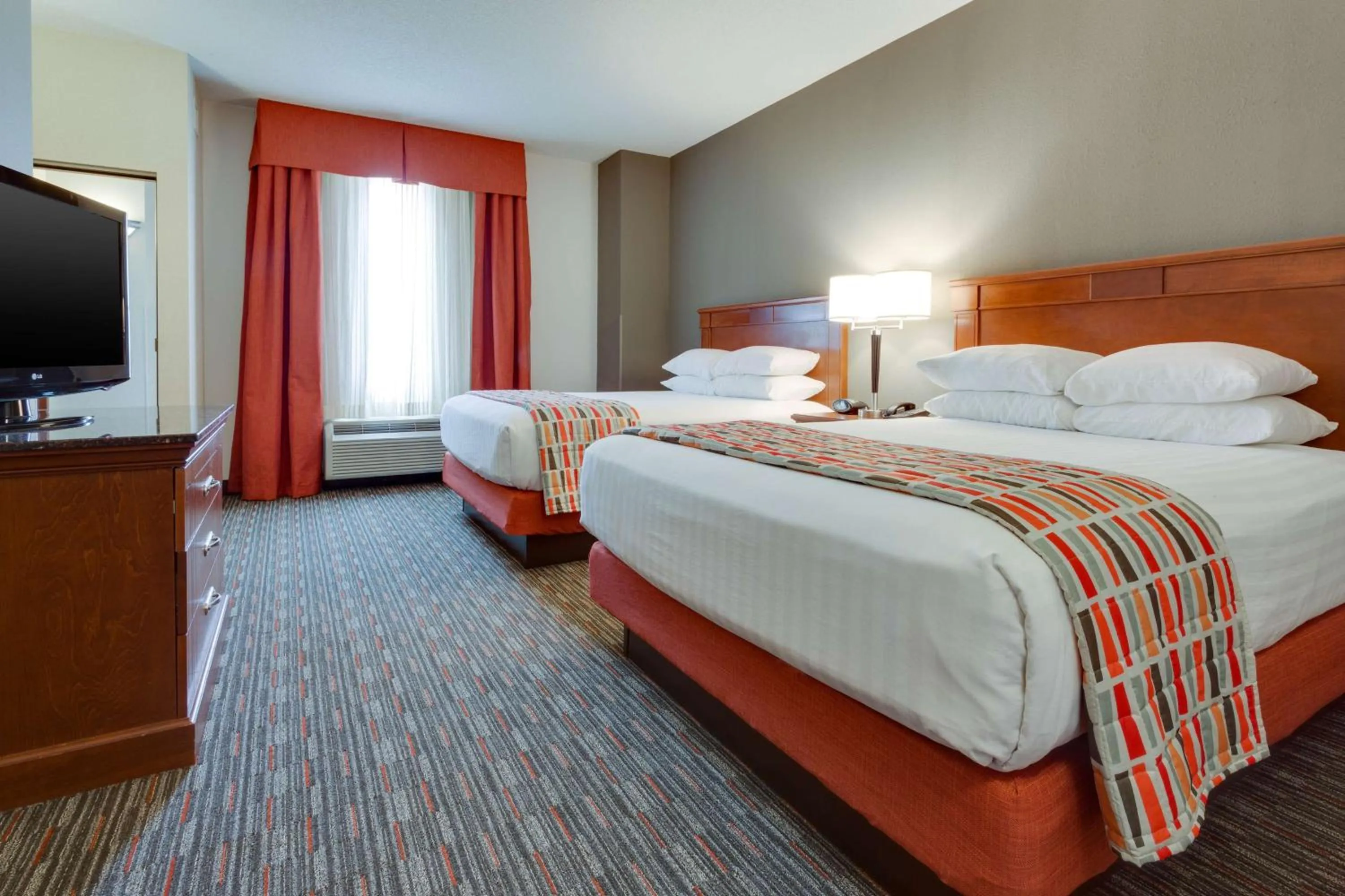 Suite with Two Queen Beds in Drury Inn & Suites St. Louis/O'Fallon, IL
