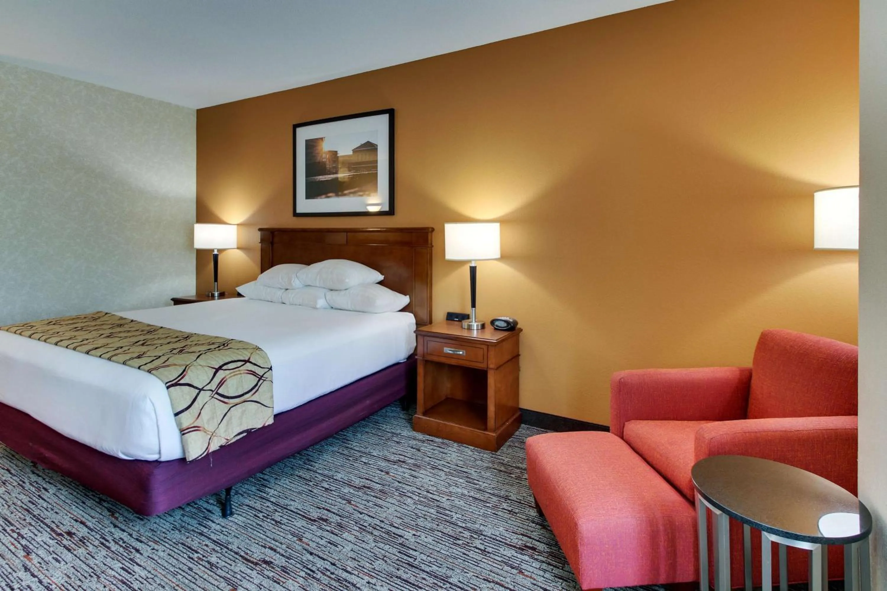 Superior King Room in Drury Inn & Suites Meridian