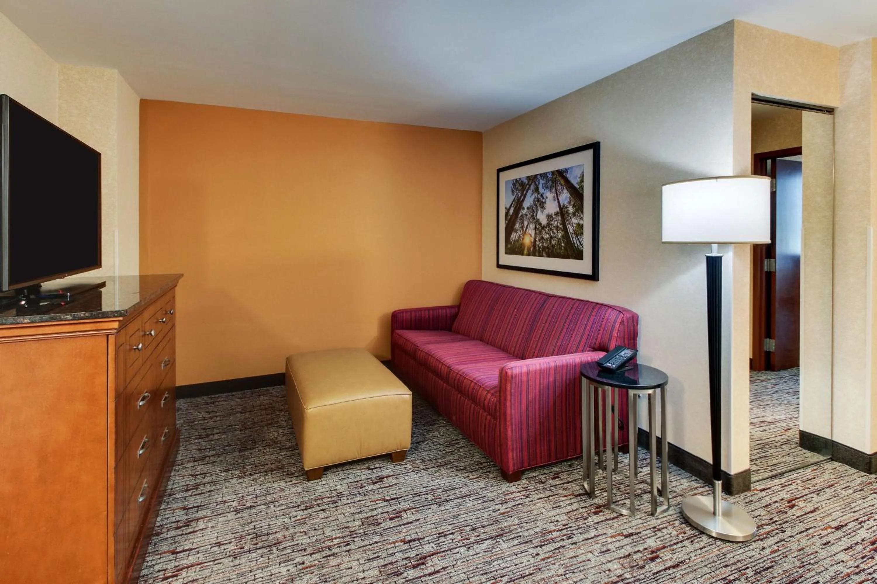 Spacious King Room – High Floor in Drury Inn & Suites Meridian