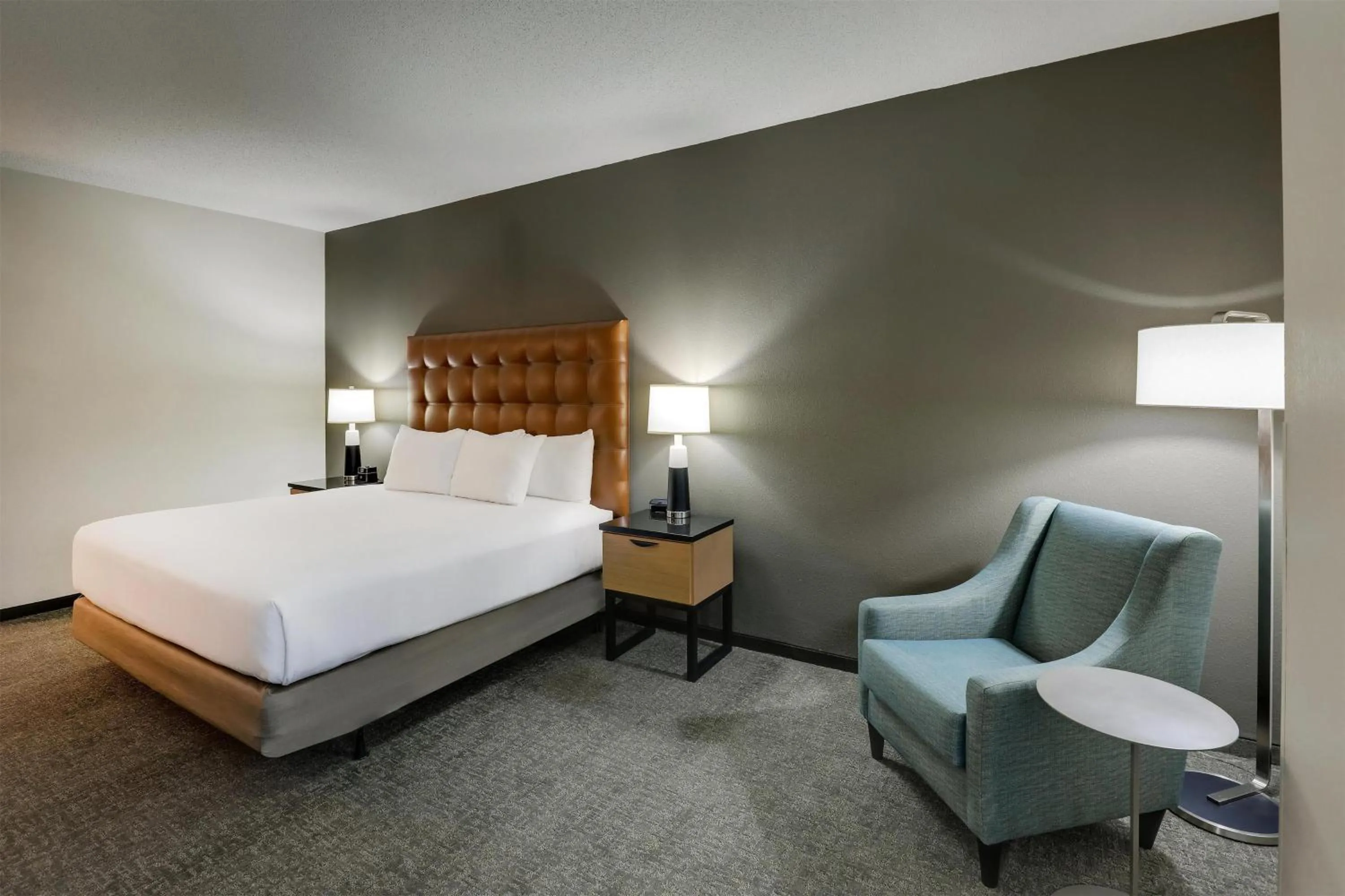 Deluxe King Meeting Room, 2 Rooms - Accessible , Tub in Drury Inn & Suites Montgomery