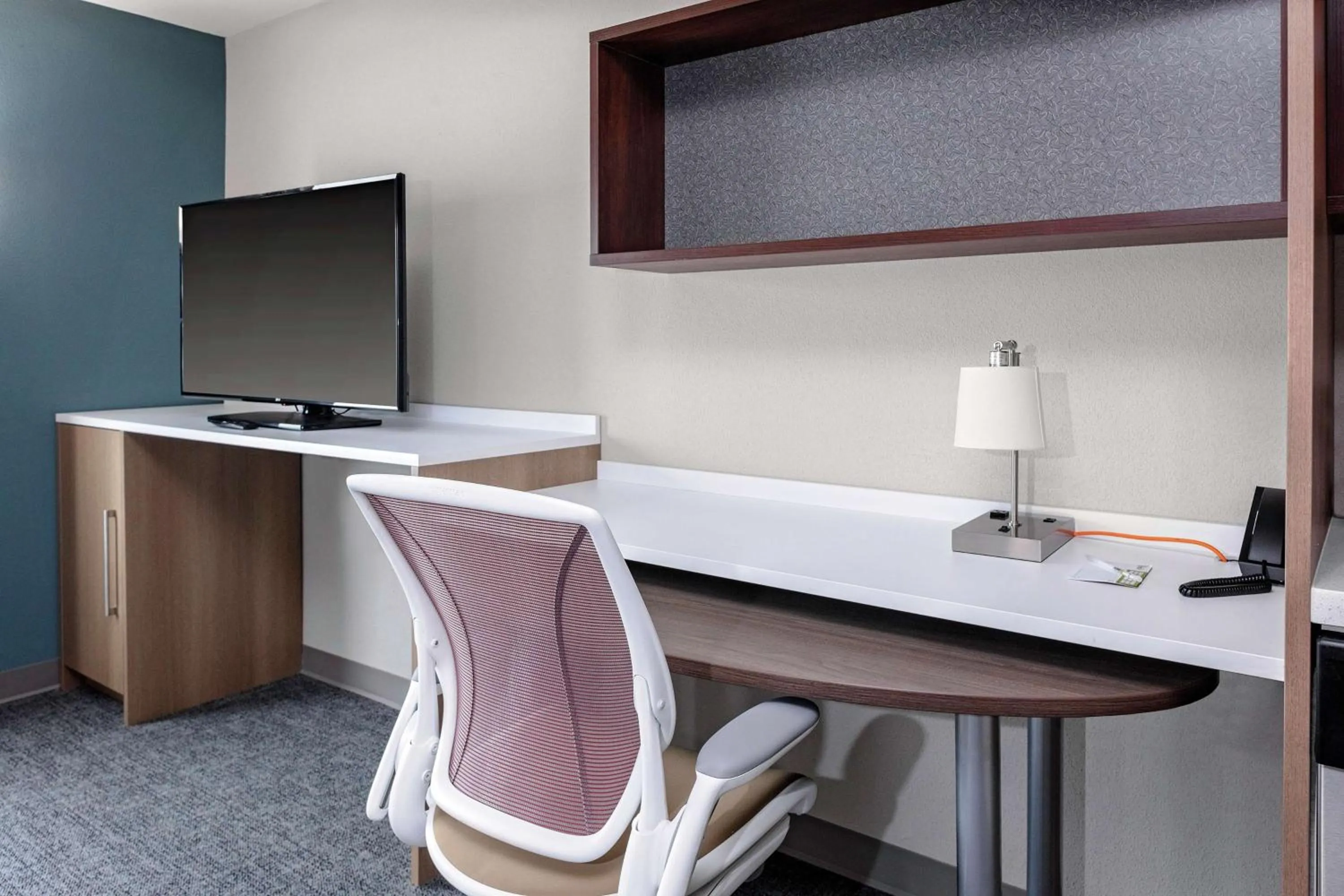 King Studio Suite - Hearing Access/Non-Smoking in Home2 Suites By Hilton Salisbury