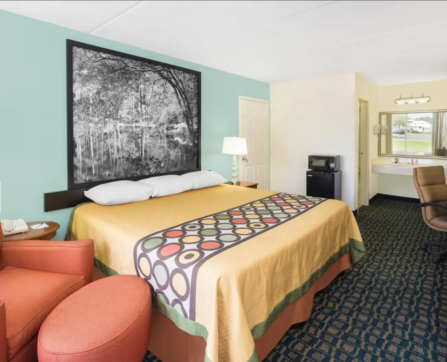 King Studio Suite - Non-Smoking in Super 8 By Wyndham Kingsland I-95 Naval Base Area