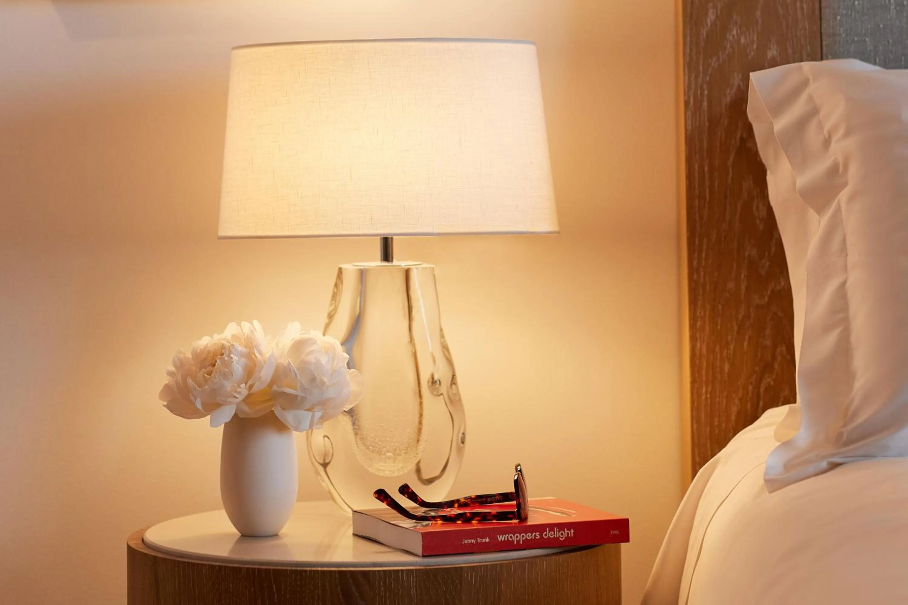 Superior Two Queen Room in The Maybourne Beverly Hills, Maybourne