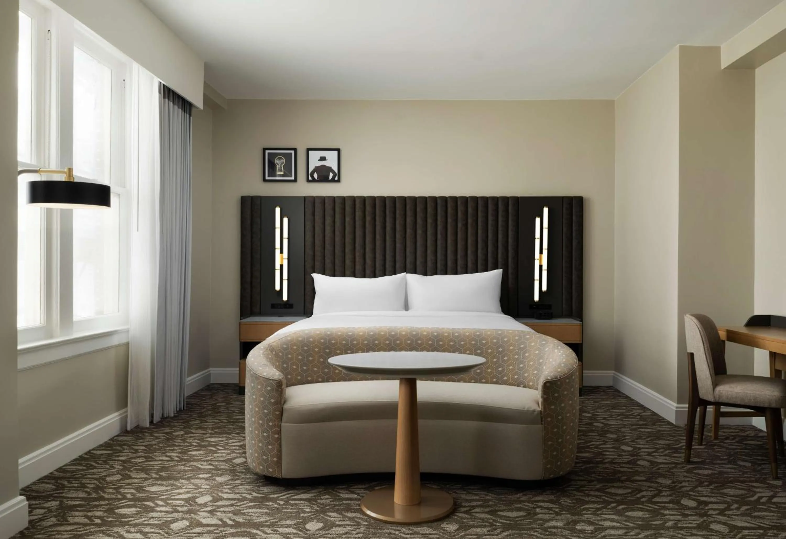 King Room in Hotel Flor Tampa Downtown, Tapestry Collection By Hilton