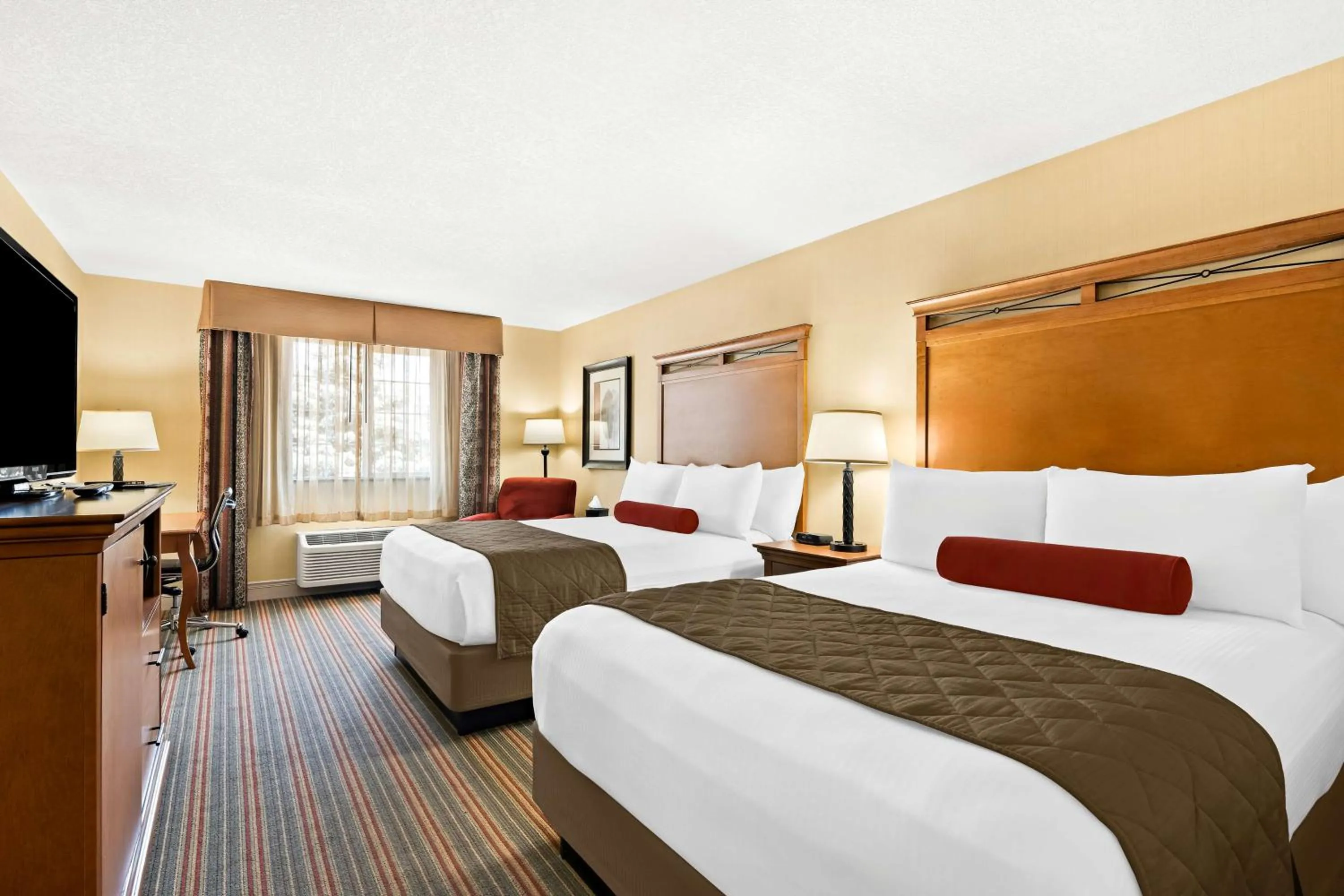 Queen Room with Two Queen Beds - Non-Smoking in Best Western Newberry Station