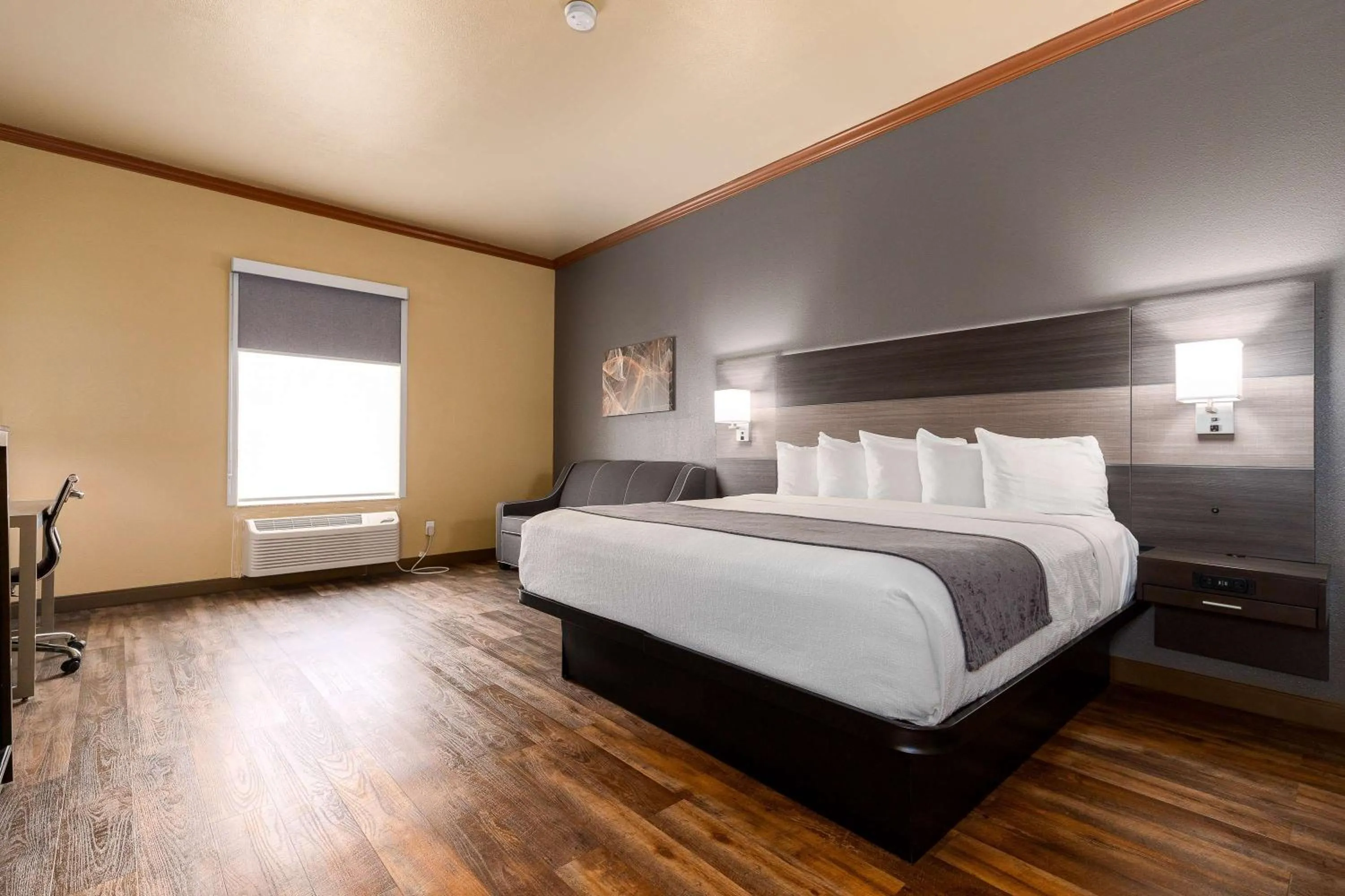 King Room - Disability Access in Best Western Plus Portland