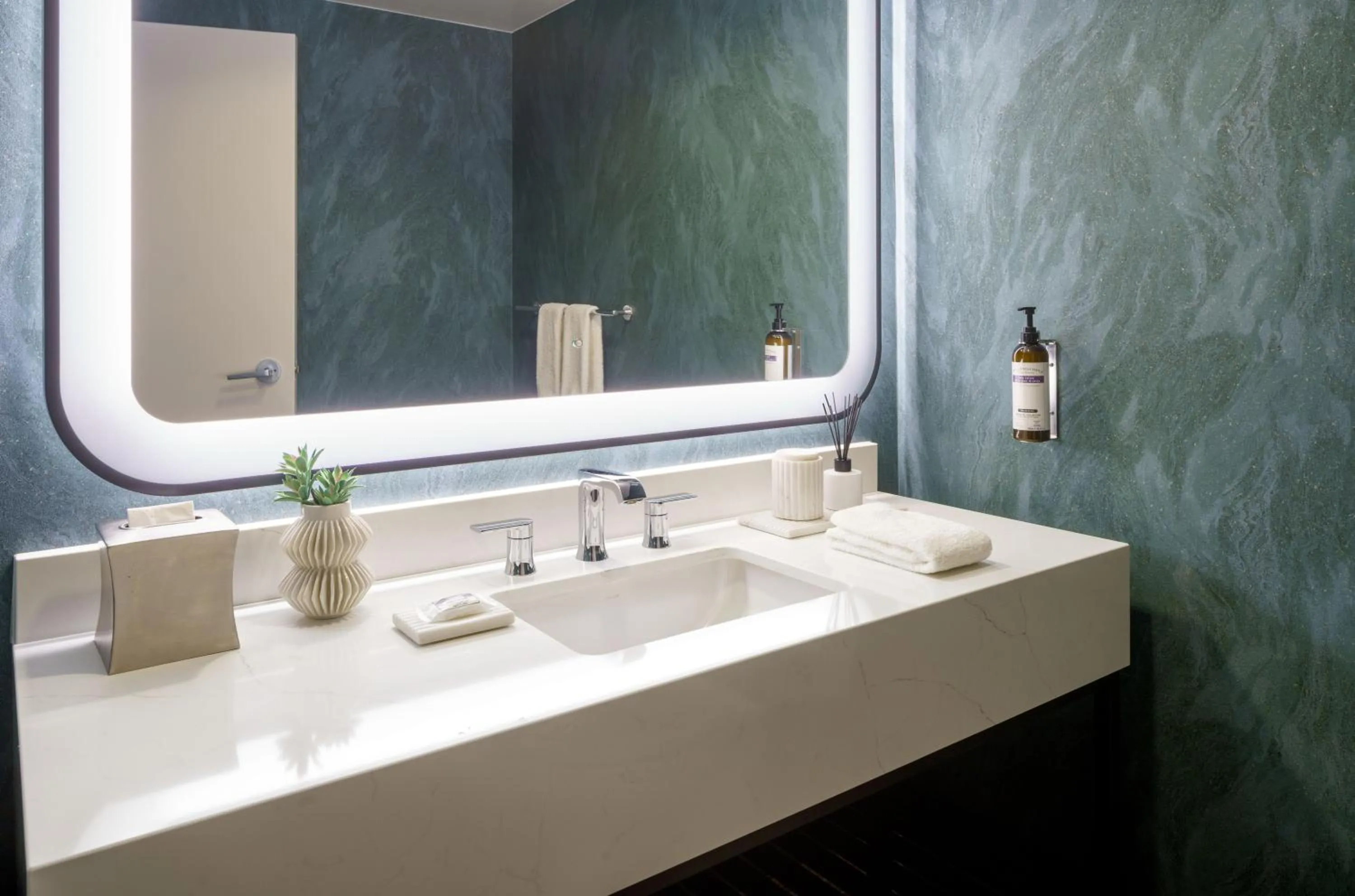 Suite in Hyatt Regency Reston