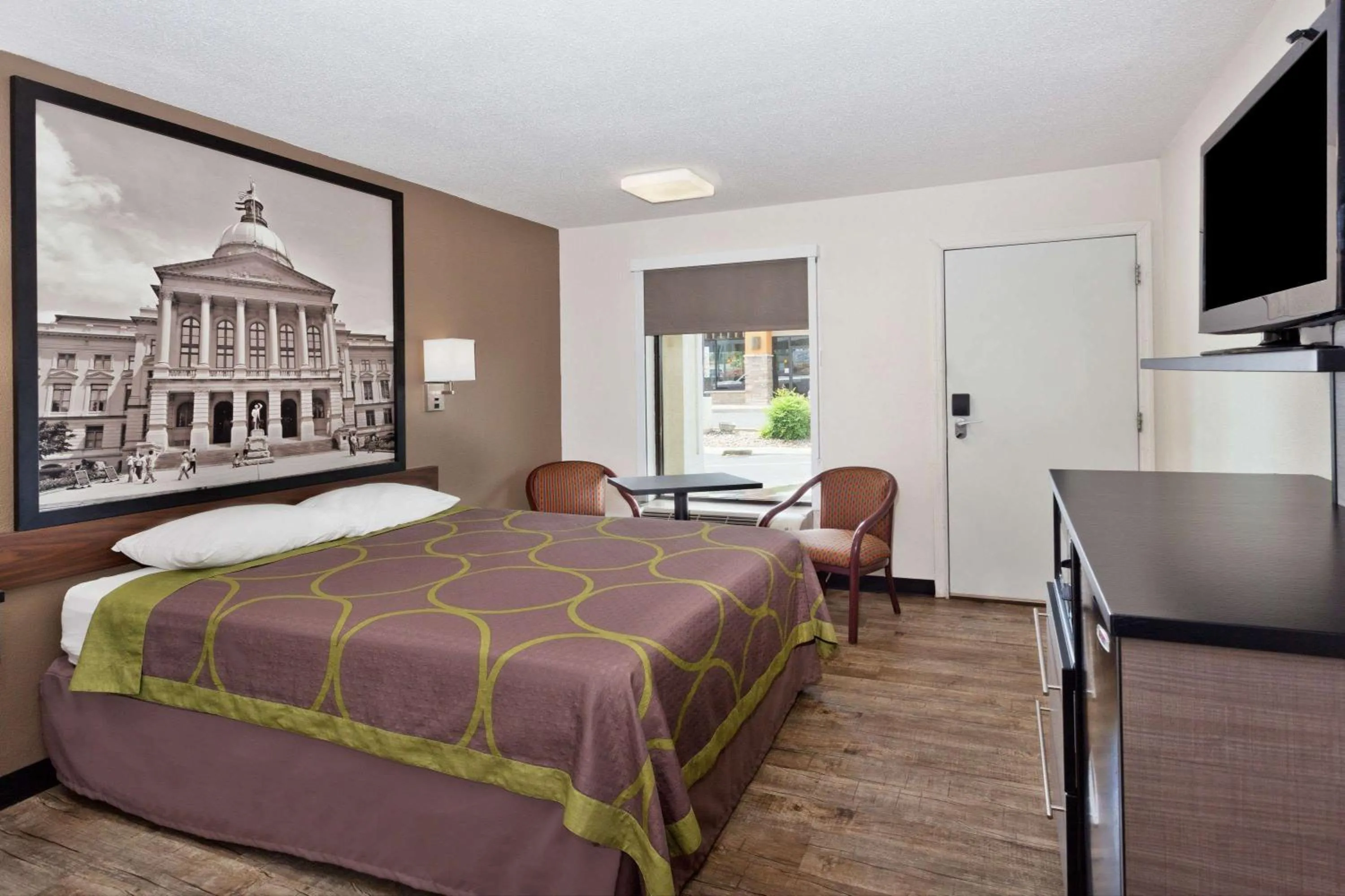 Queen Room - Smoking in Super 8 by Wyndham Ringgold Chattanooga Area