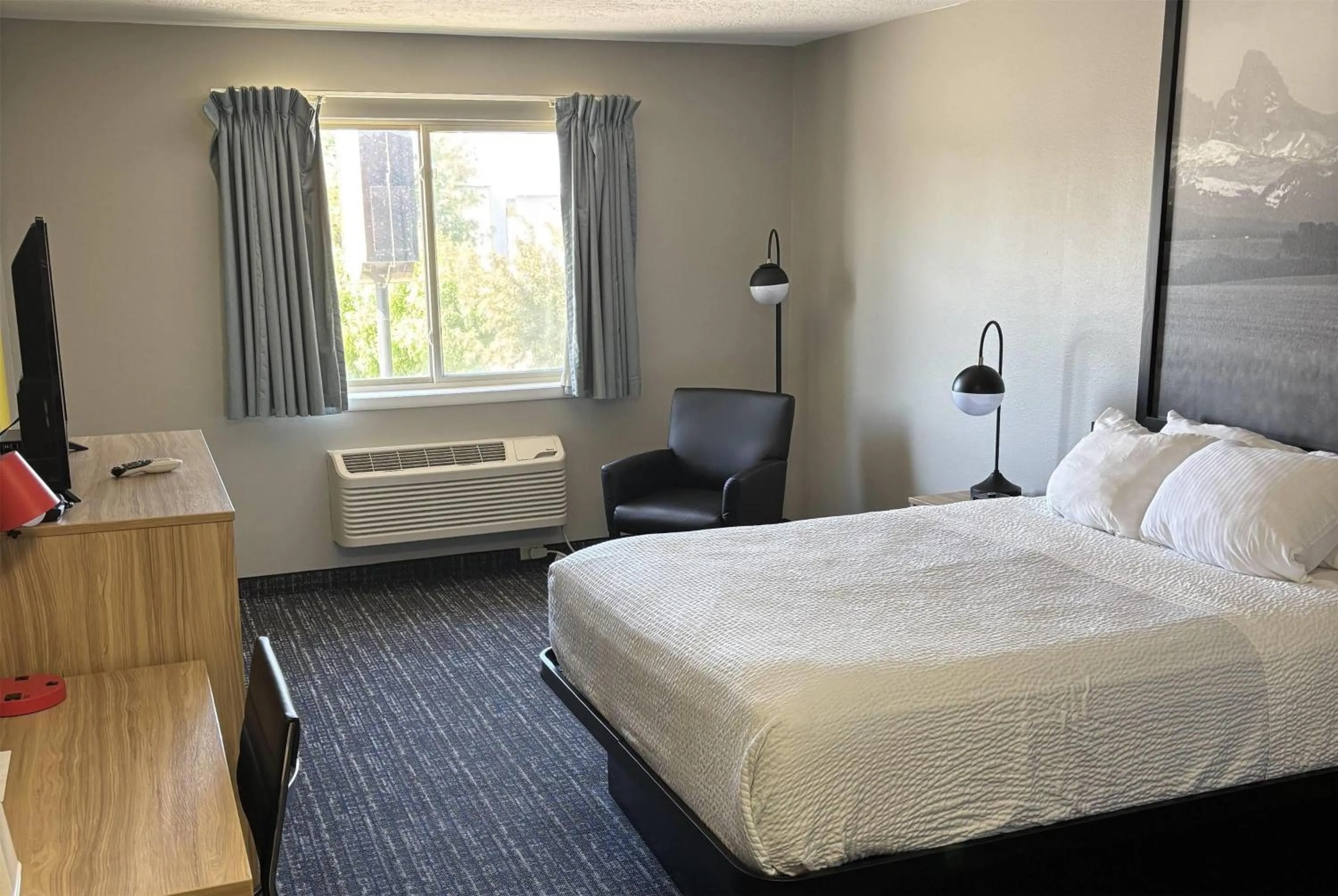 Queen Room - Non-Smoking in Super 8 by Wyndham Rexburg