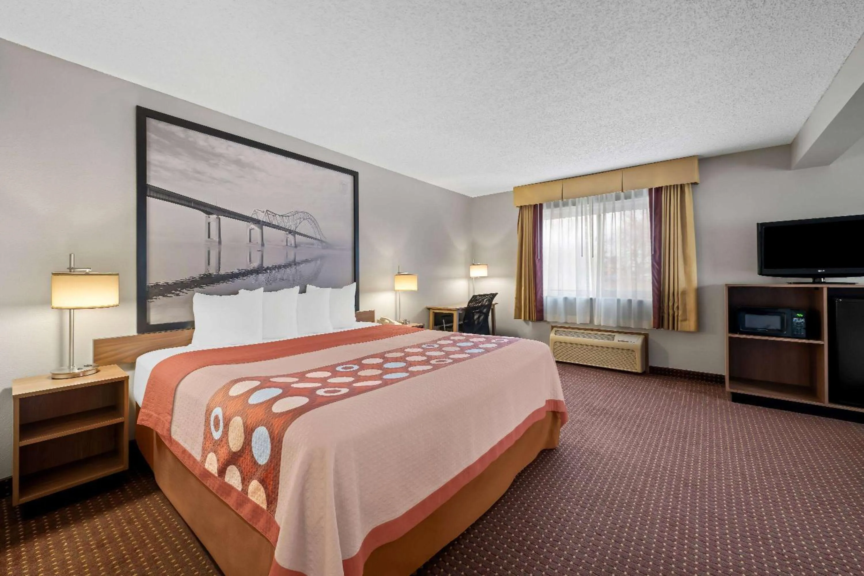 Deluxe King Studio Suite - Non-Smoking in Super 8 by Wyndham Waverly