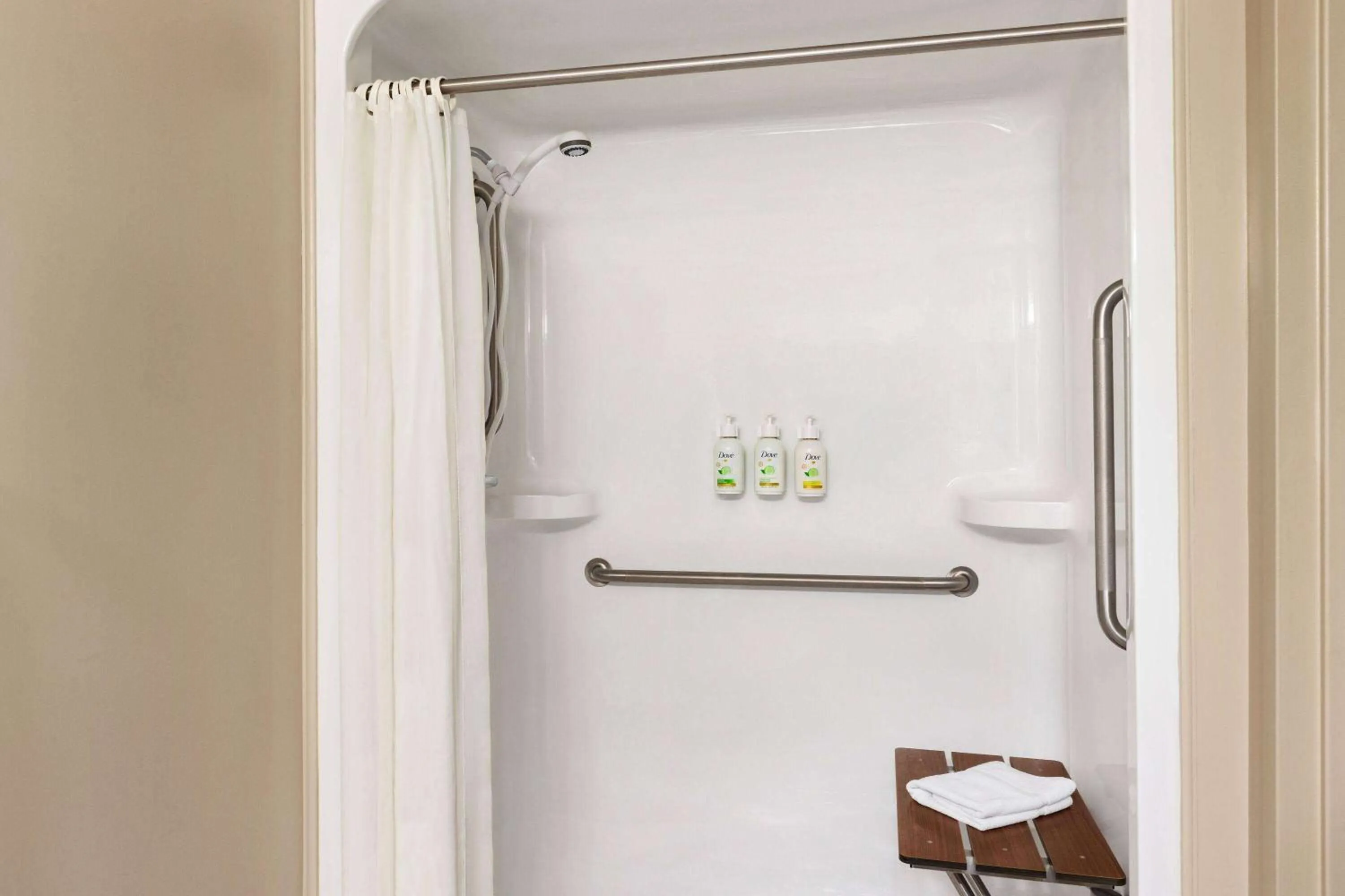 Queen Room with Roll In Shower - Mobility/Hearing Accessible - Ground Floor in Atlantic Host Hotel, Trademark Collection by Wyndham