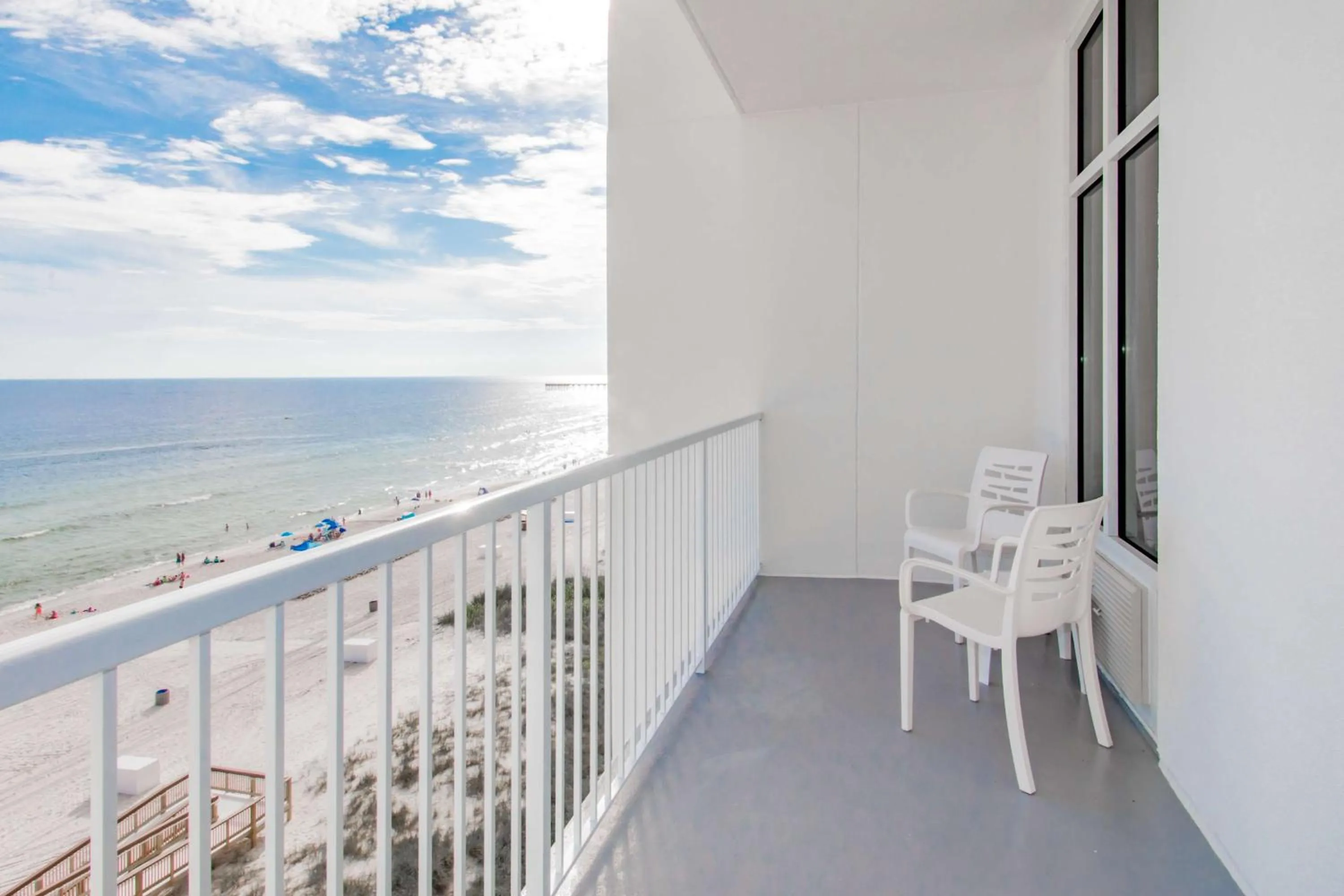 King Room with Balcony - Non-Smoking in Hampton Inn & Suites Panama City Beach-Beachfront