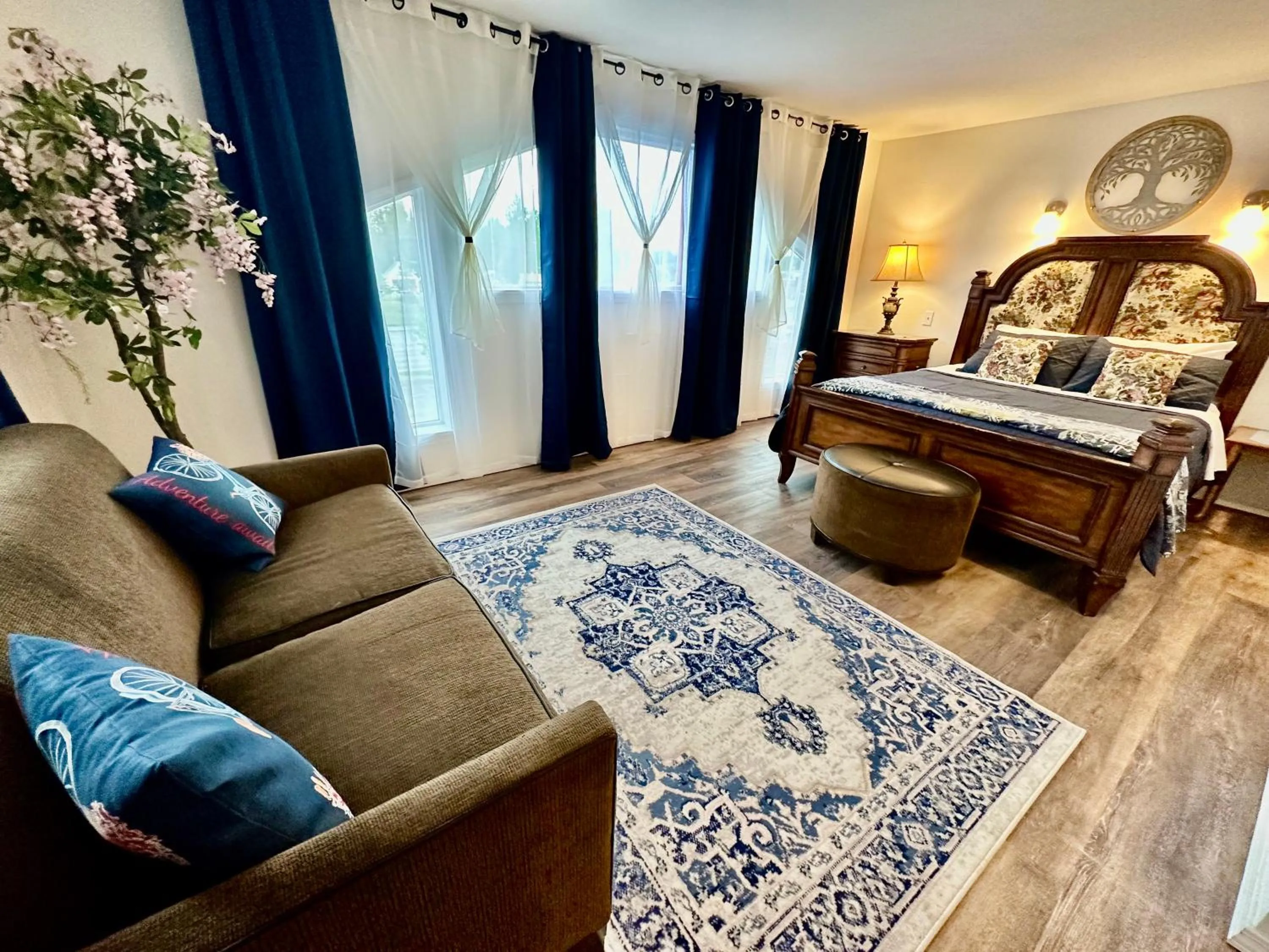 Two-Bedroom Apartment in Alaska Angler's Inn