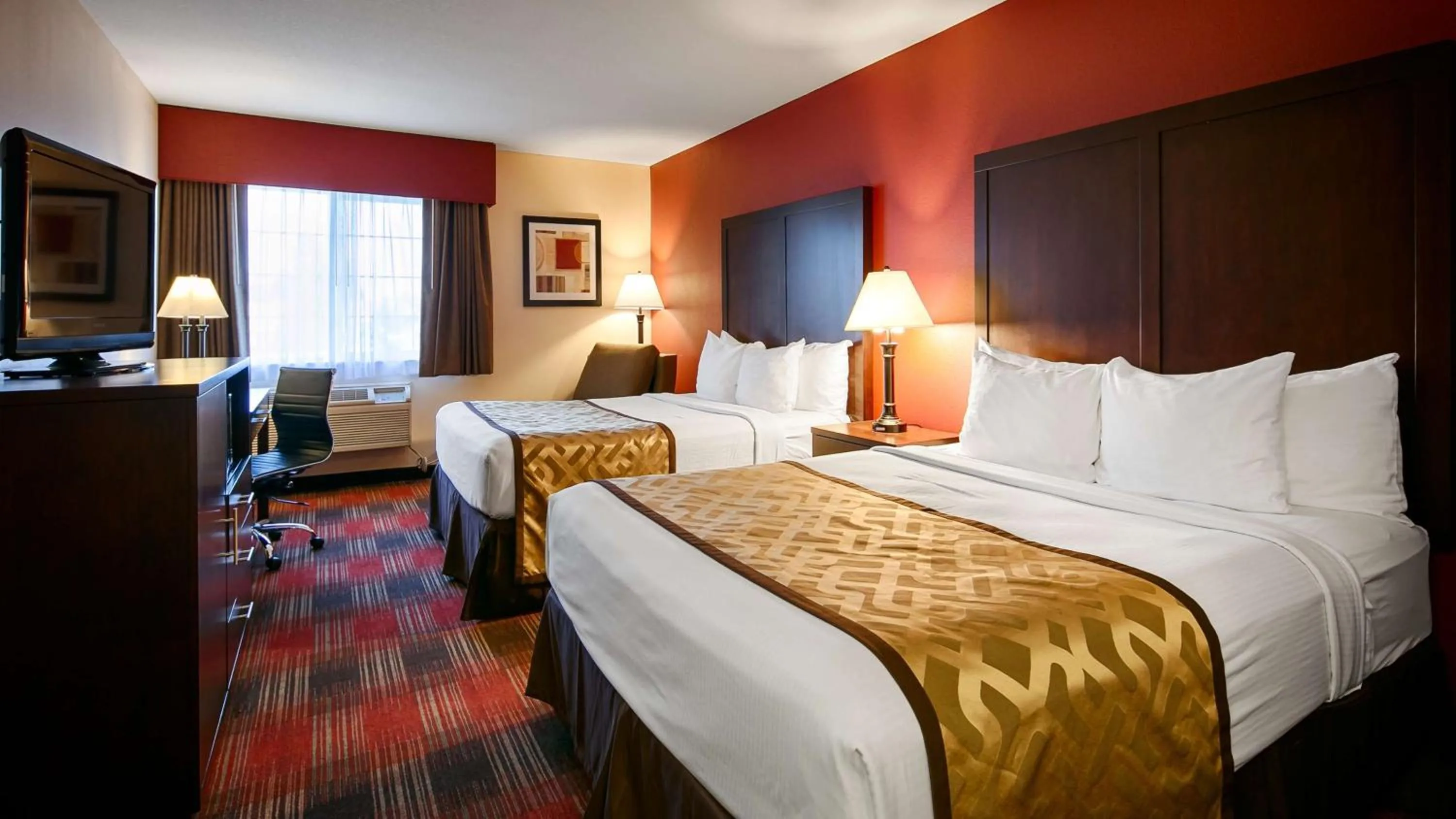 Queen Room with Two Queen Beds - Non-Smoking in Best Western Dallas Inn & Suites