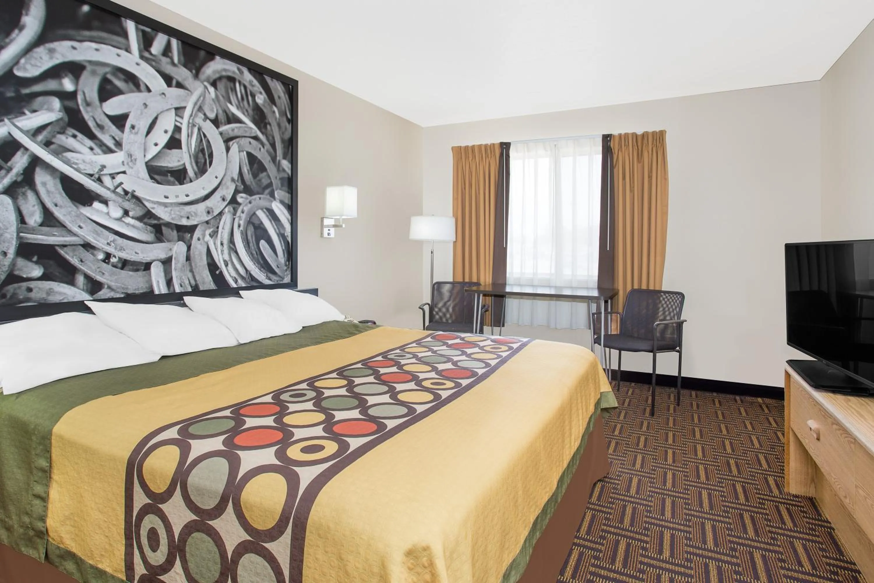 King Room - Smoking  in Super 8 by Wyndham Bloomfield